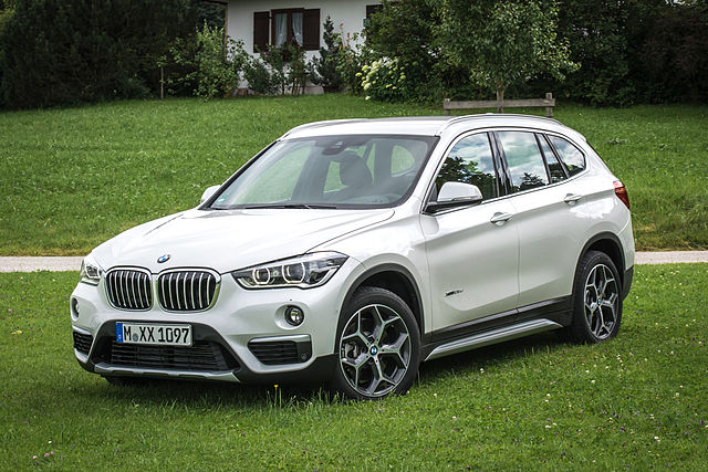 BMW_X1_xDrive25d_(F48)_-_Frontansicht.jpg