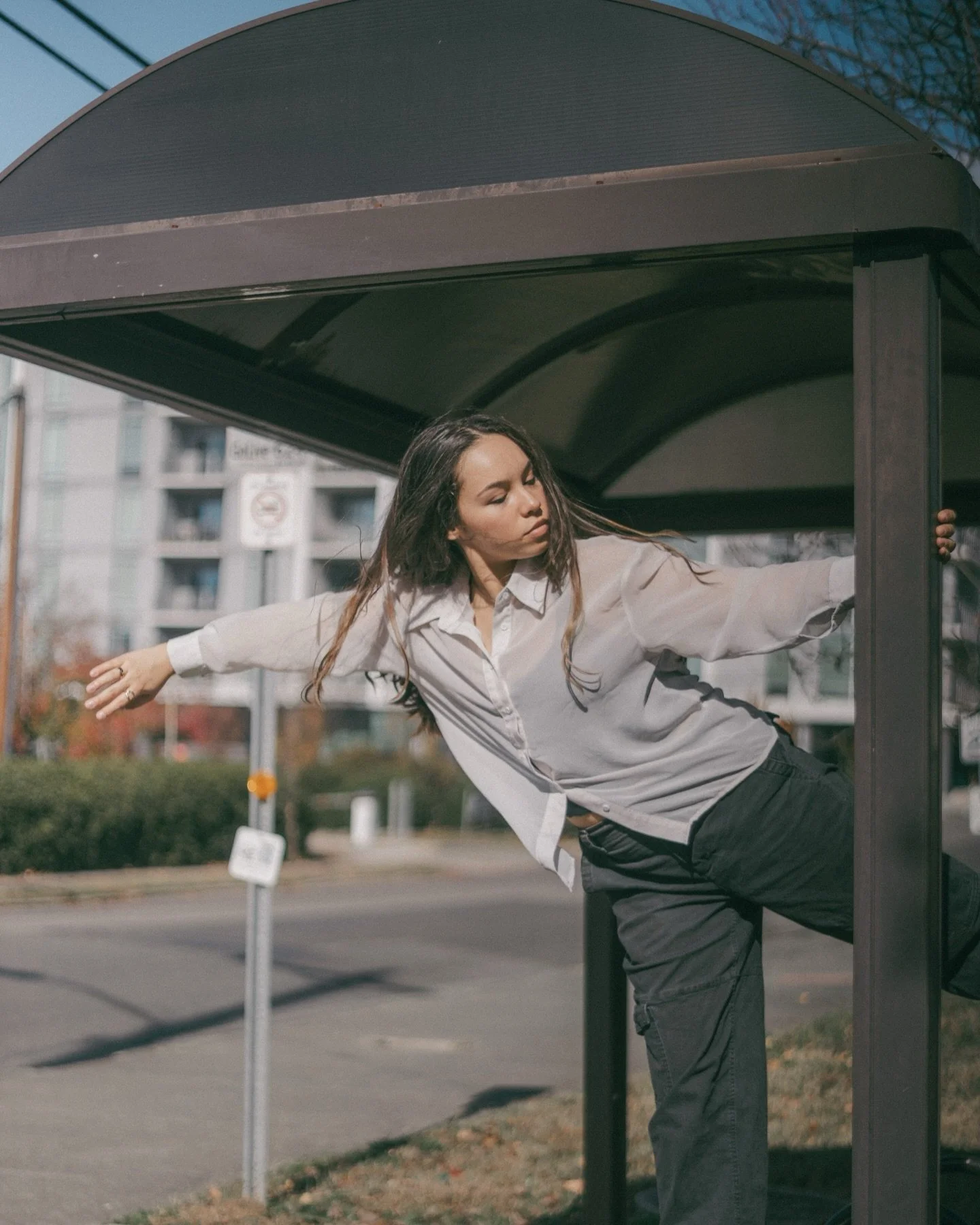 Brb&mdash;creating a Zara ad campaign with Marissa. 😎

&mdash;

#dancephotography #incameraeffects #longexposure #incameramovement #creativephotography #trianglephotographer #ncphotographer #raleighphotographer #durhamphotographer #creativeportrait 
