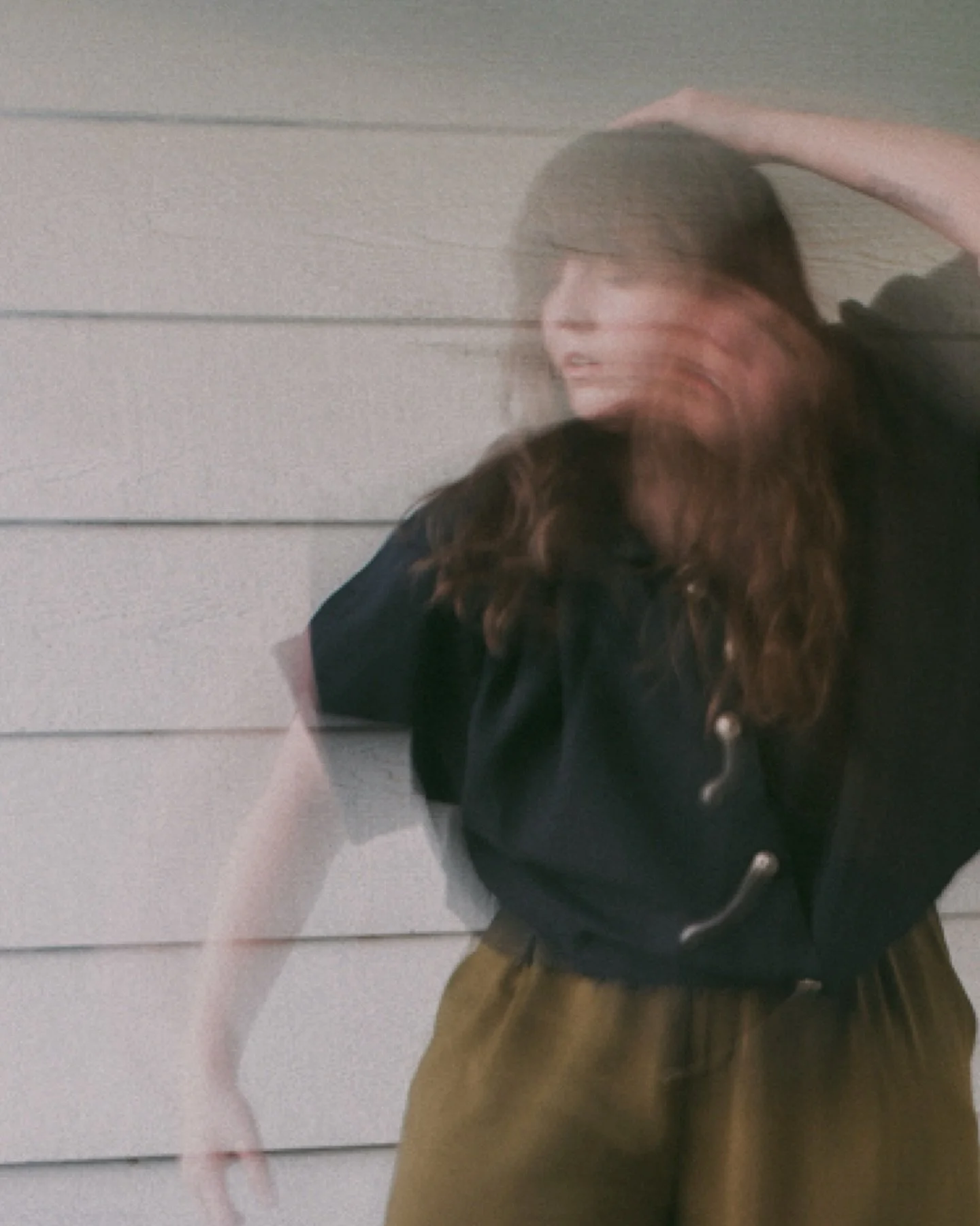 As I&rsquo;ve been diving back into my photography, it&rsquo;s had me thinking about what I want to do with it now&hellip; 💭 

Over the years, I&rsquo;ve realized my favorite thing to photograph is other artists in their element. I love it when I ca