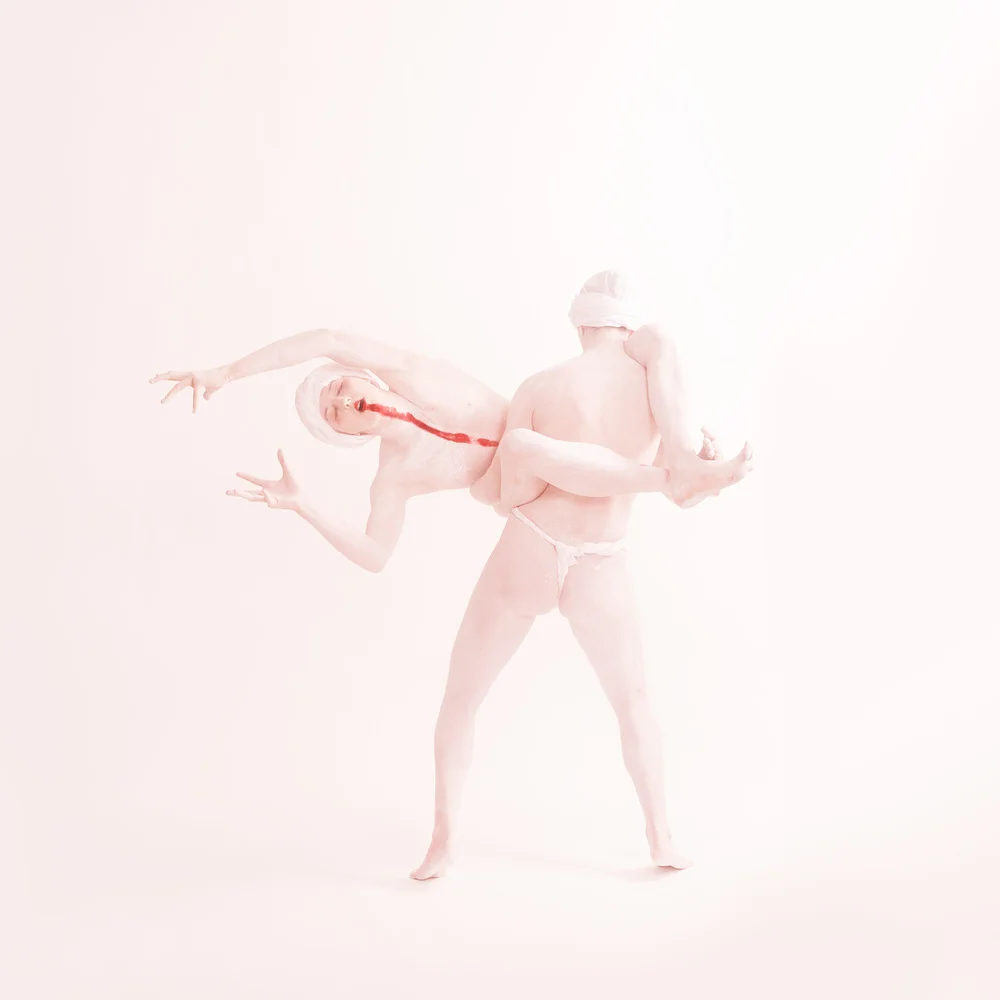 Butoh+dance+Phylactere+Antonia+Dolhaine+Damian+Siqueiros+BTO-2276.jpg
