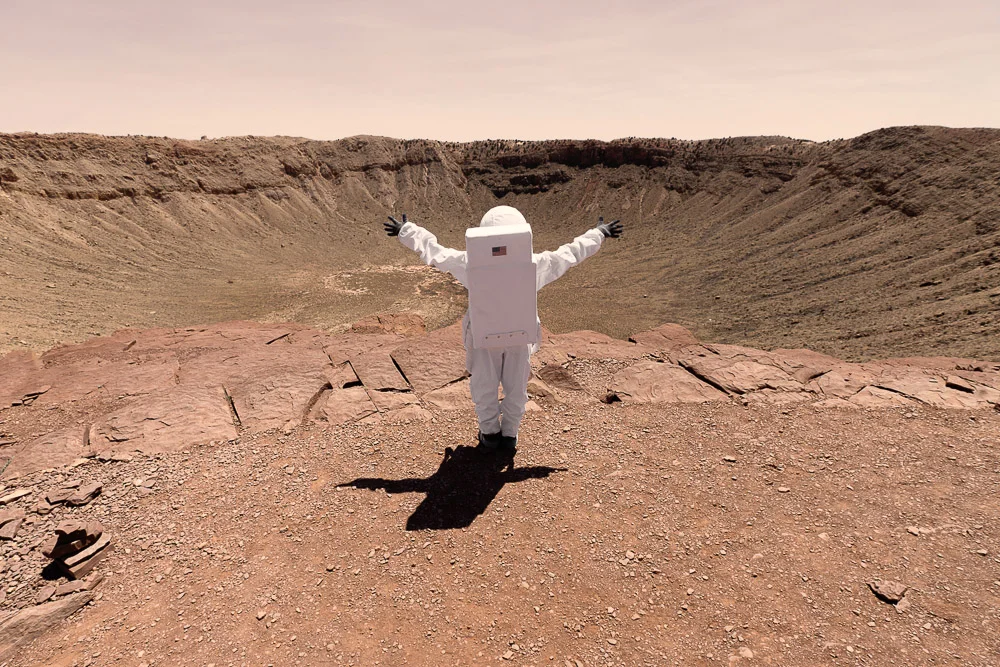 JulienMauve-GreetingsFromMars-16.jpg