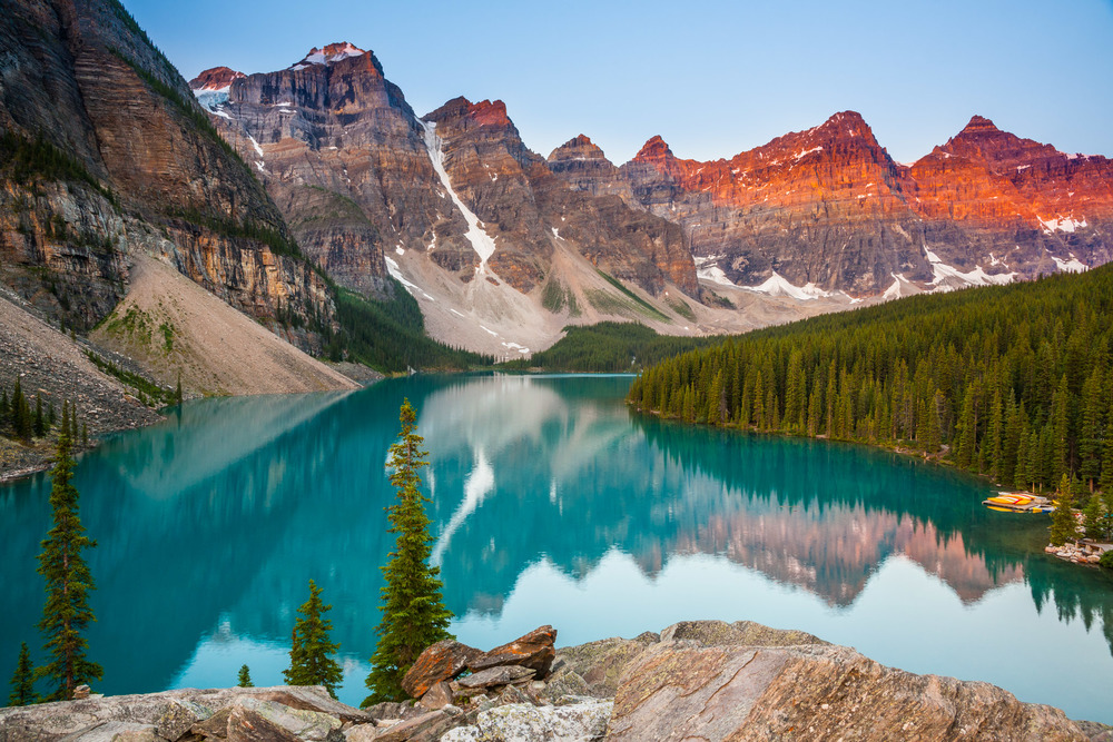 Alpenglow+at+Moraine+Lake.jpg