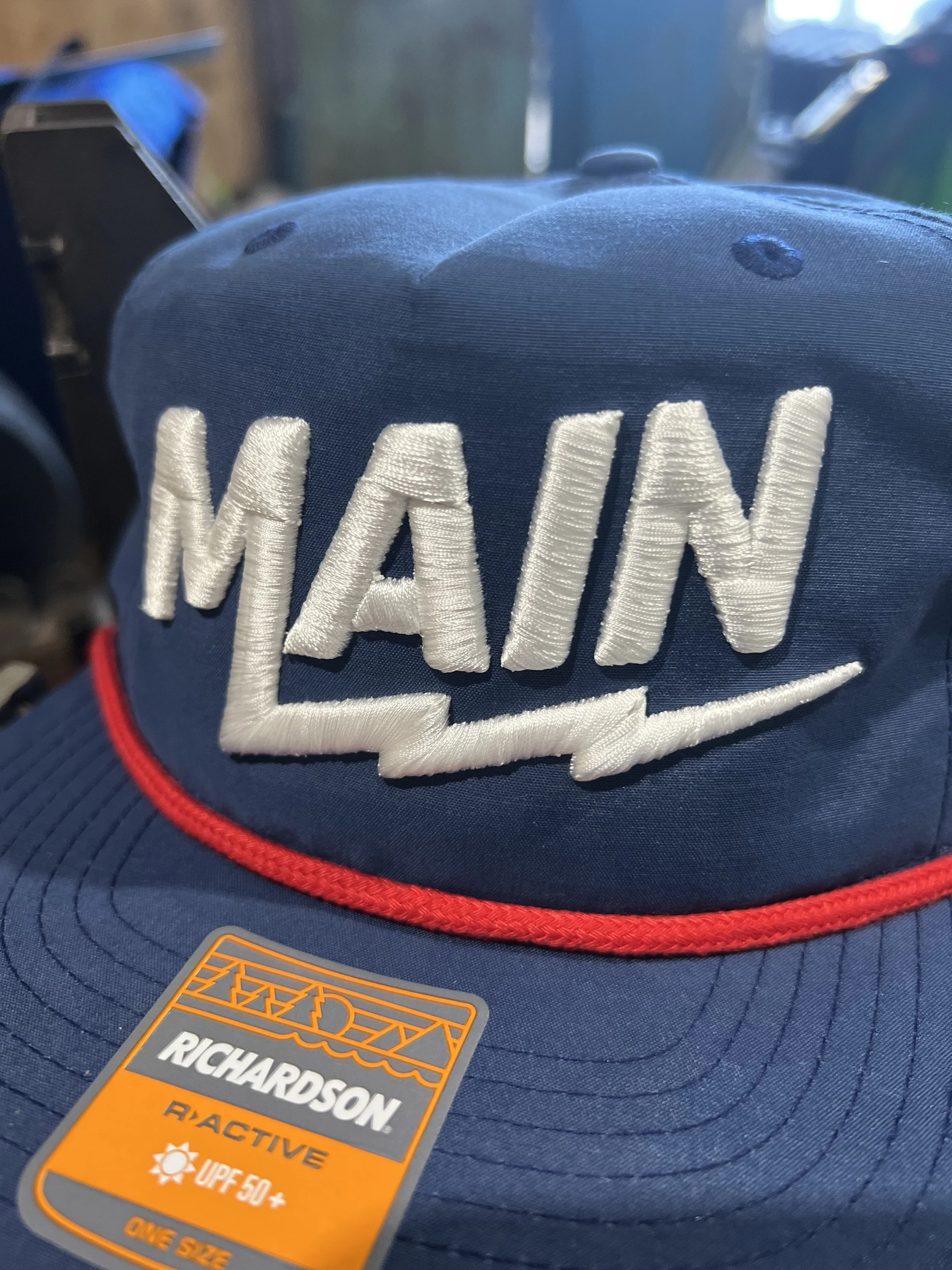 main-made-studios-snapback-floaterhat-usa-close.jpg