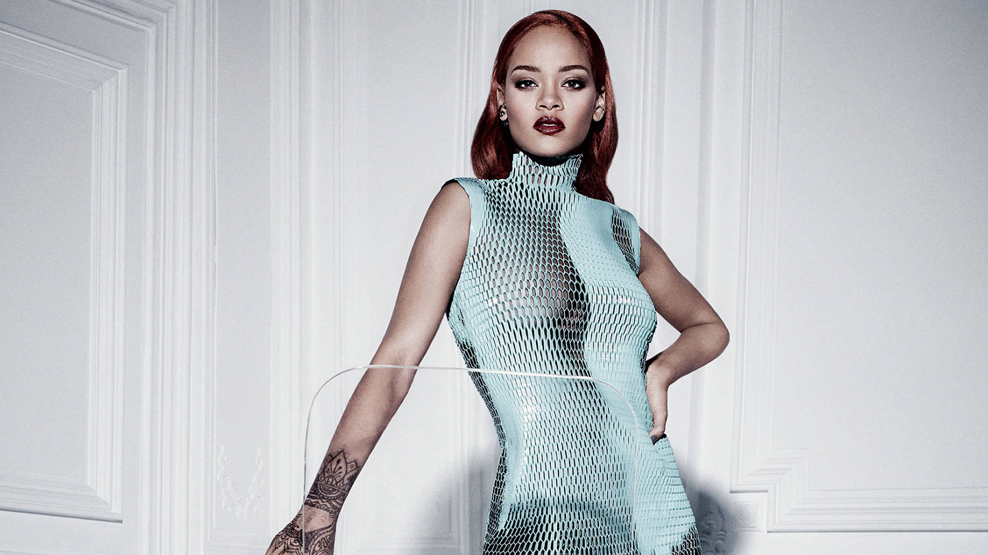 Rihanna-Dior.jpg