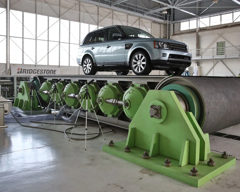 Bridgestone-3D-Printed-Conveyor-Scene-01.jpg