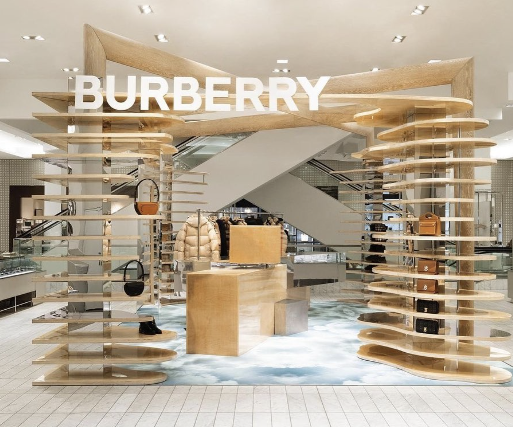 BURBERRY (1).png