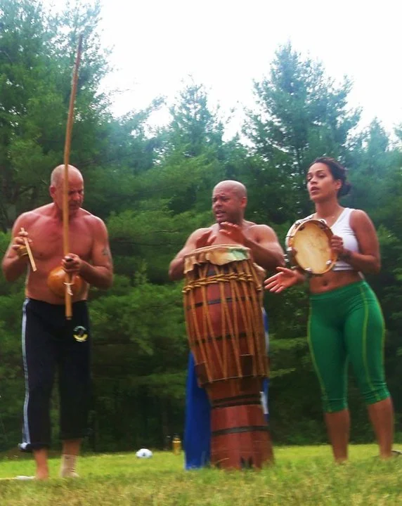 Mestre Ari and Mestre Carioca