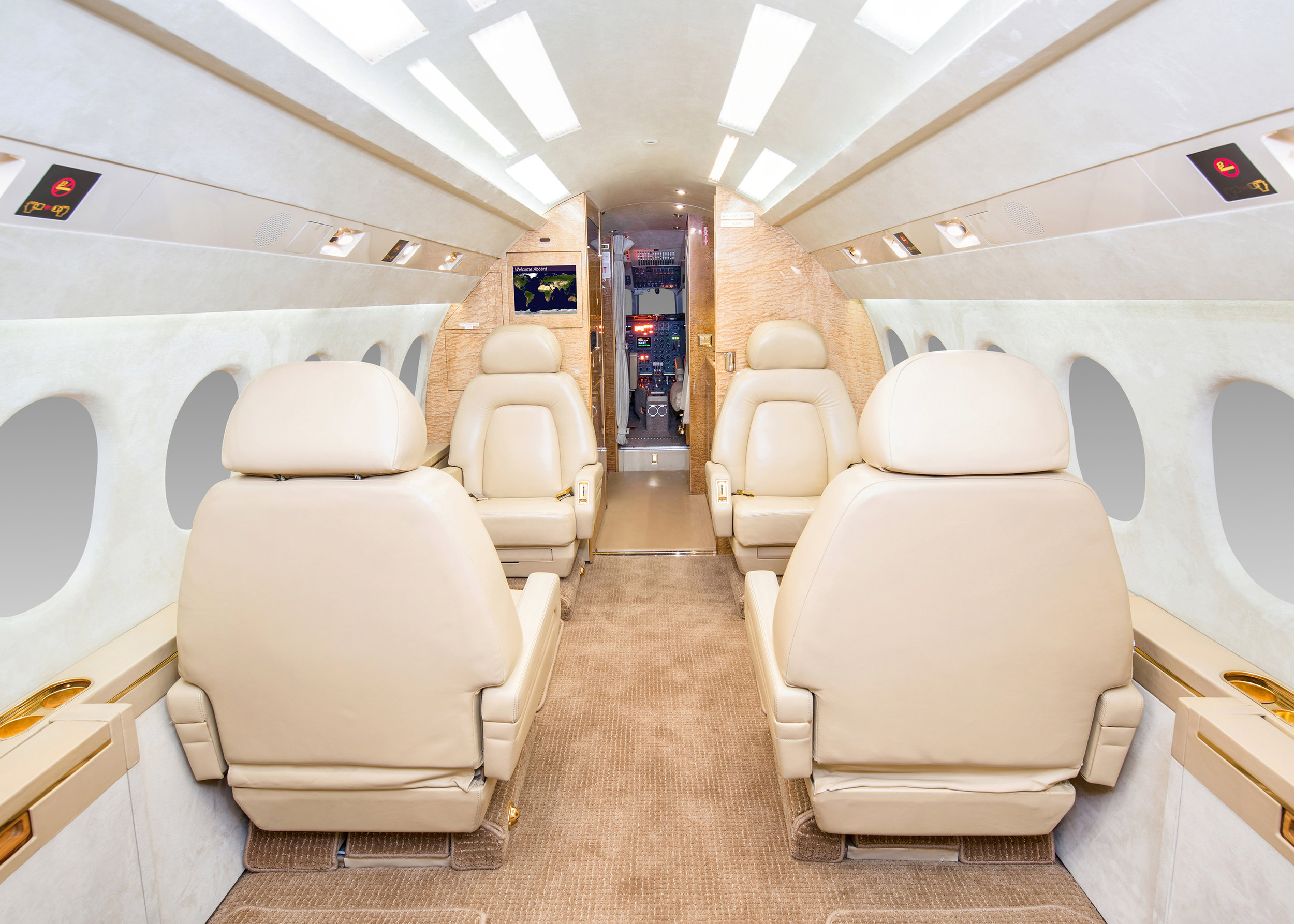 int fwd cabin.jpg