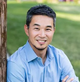 村瀬 功 (Zak Murase) Pacific Sky Partners代表・Managing Director 1994年慶應義塾大学環境情報学部卒。 ソフトウェアエンジニアとしてソニー入社後、1998年にパソコンVAIOのプロダクトマネージャーとしてシリコンバレーに赴任。米国PlayStation Network、光ドライブ事業、UX開発におけるスタートアップとの協業などを経て、2013年に米国ソニーを退社。 日系ベンチャーキャピタルのシリコンバレーオフィス代表としてKDDI、三井不動産などのCVCファンドからのアメリカのスタートアップへの投資を担当。シードからレイトステージまで幅広く14社への投資をリードし、18社のポートフォリオをマネージ。 2017年に独立しPacific Sky Partnersを設立。 Innovation Advisory Council of Japan – U.S. Innovation Awards Executive In Residence – Plug and Play Tech Center Adviser – Women’s Startup Lab