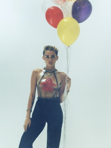 miley3-420x560.jpg