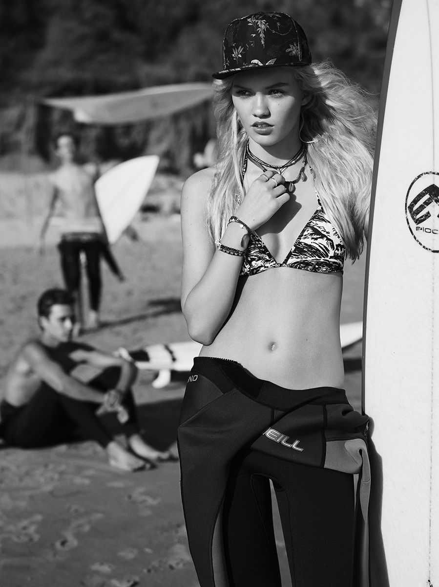 maggie-laine-by-ben-weller-for-teen-vogue-june-2014-3.jpg