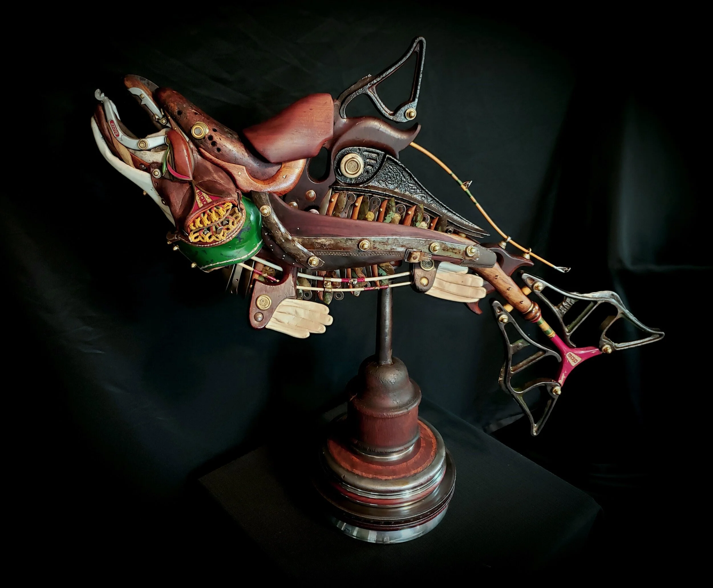 Coleman 2021 (39"x36"x14")