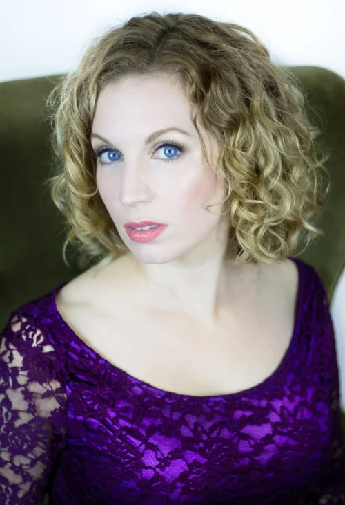 Sarah Thompson Johansen.jpg
