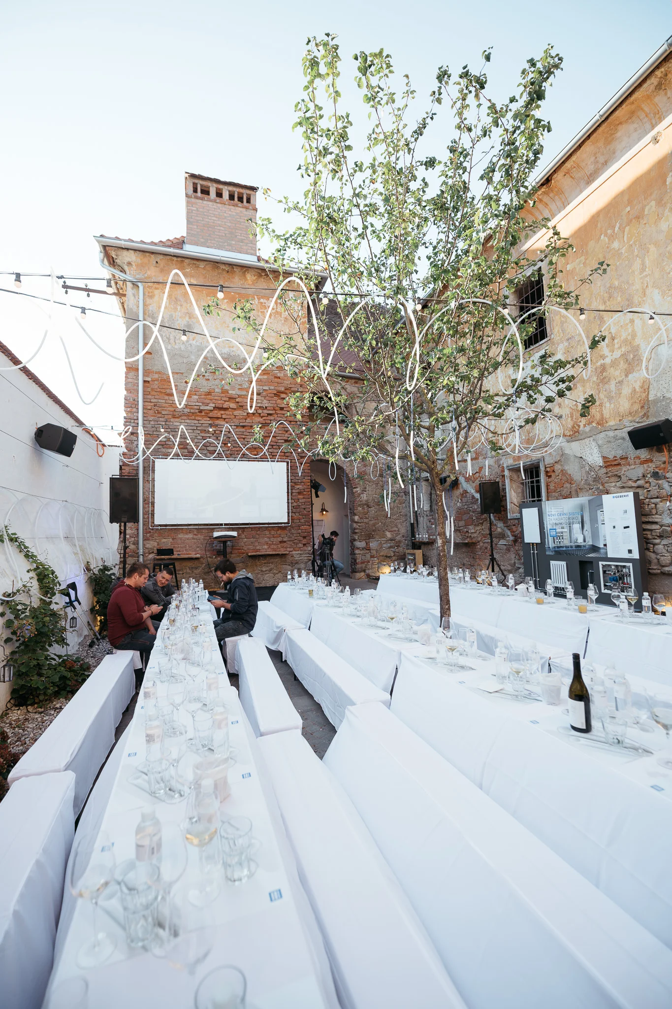 DSC_0957 - 2048px.JPG