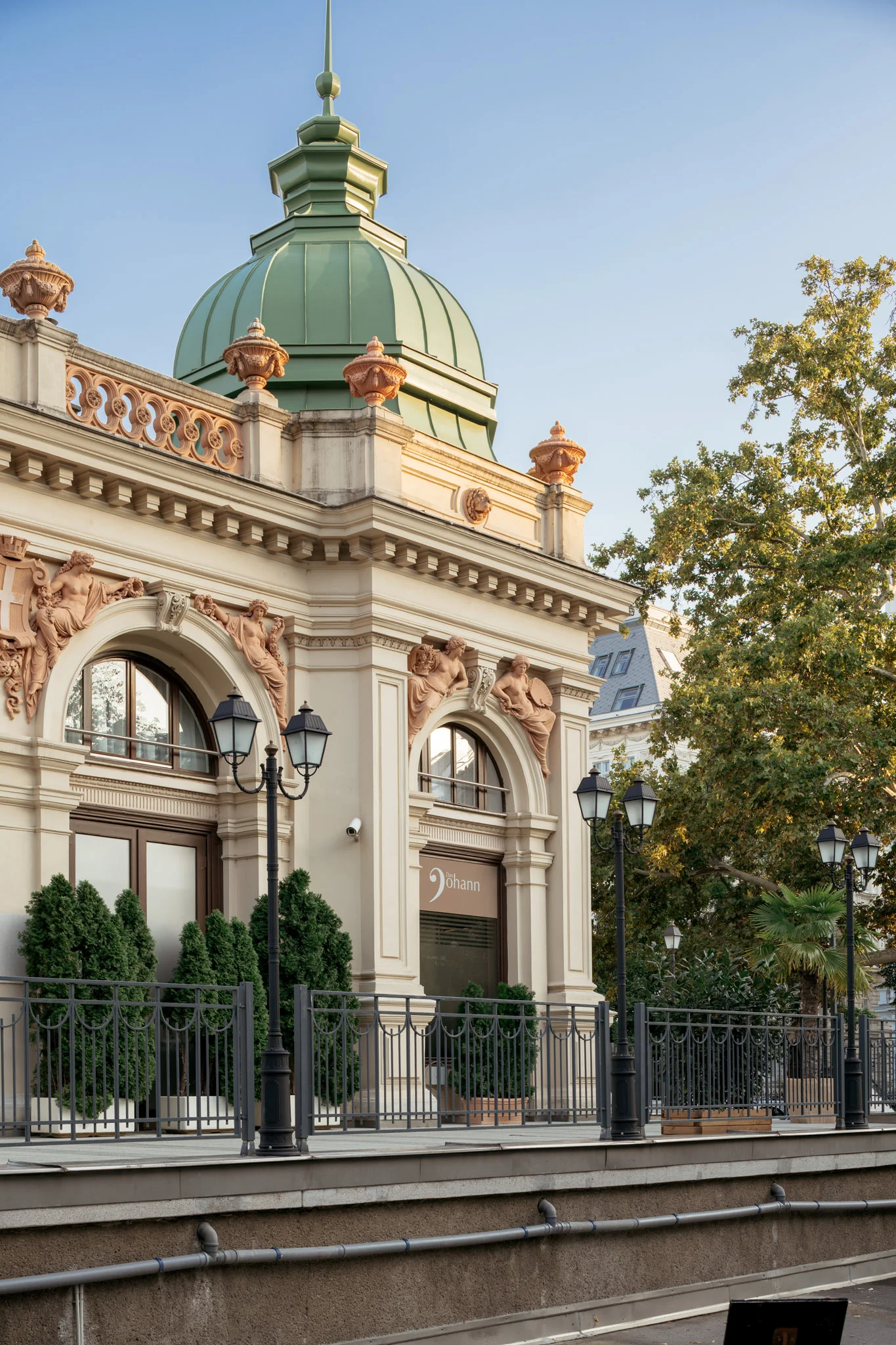 DSC_5383 - 2048px.jpg