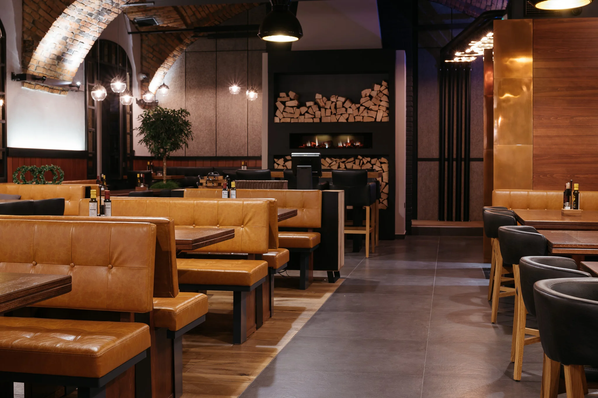 DSC_3654 - 2048px.JPG