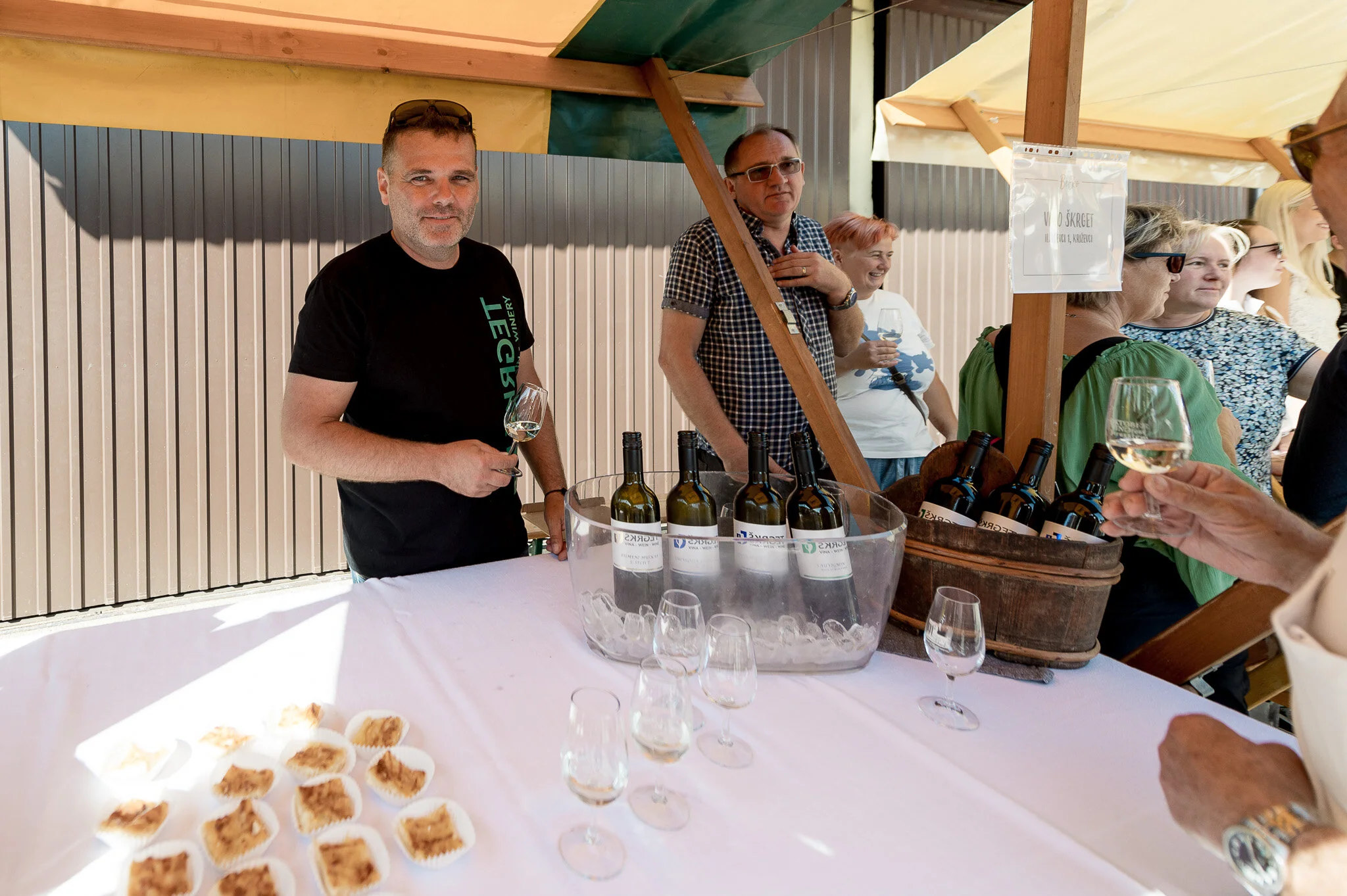 DSC_9051 - 2048px.JPG