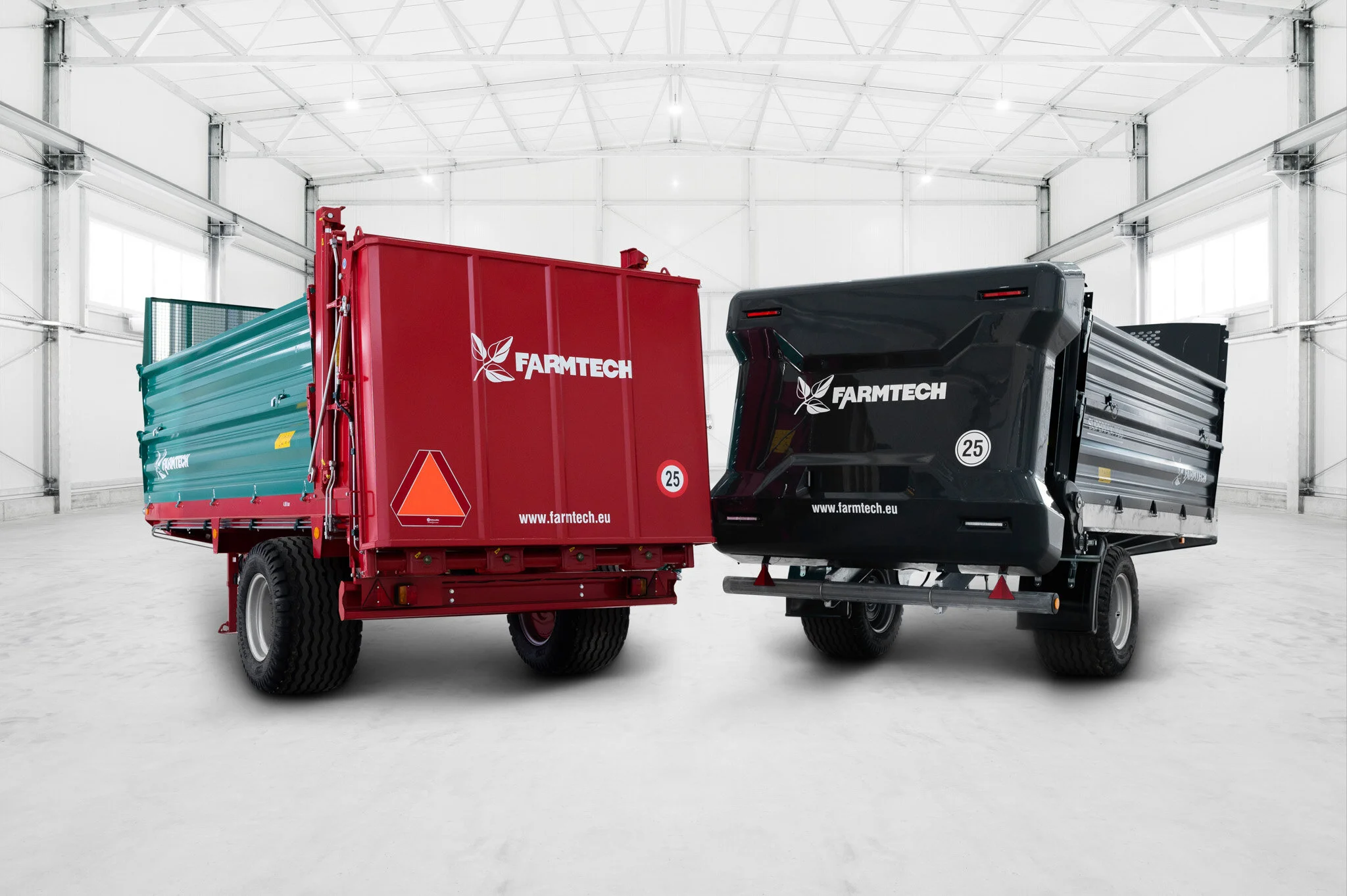 Farmtech Superfex new vs old 2 - 2048px.JPG