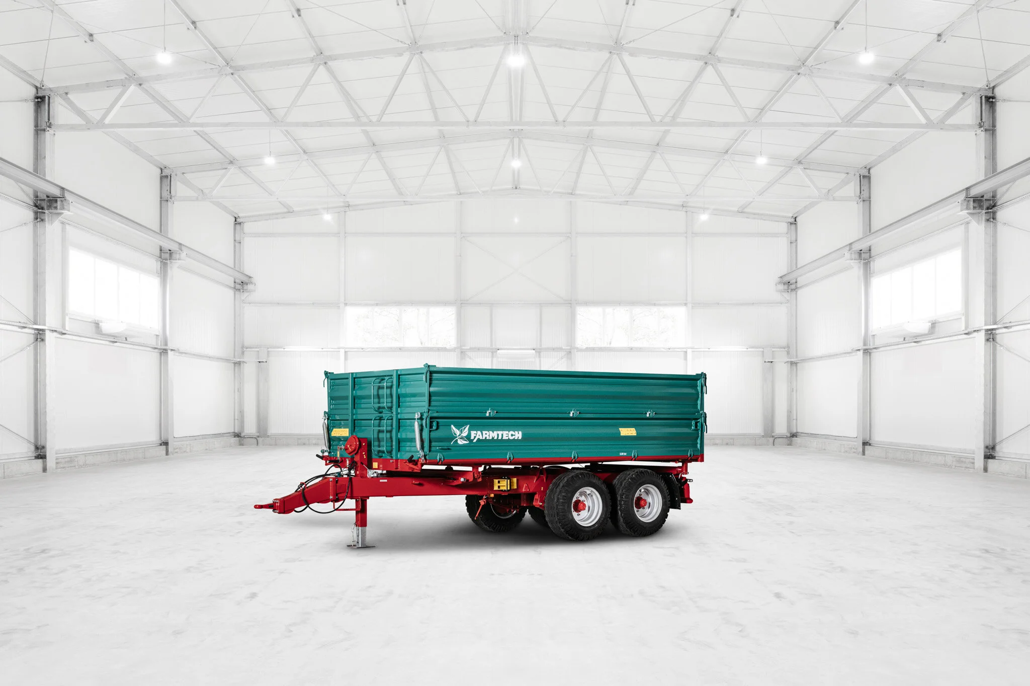 Farmtech TDK 900 - 2048px.JPG