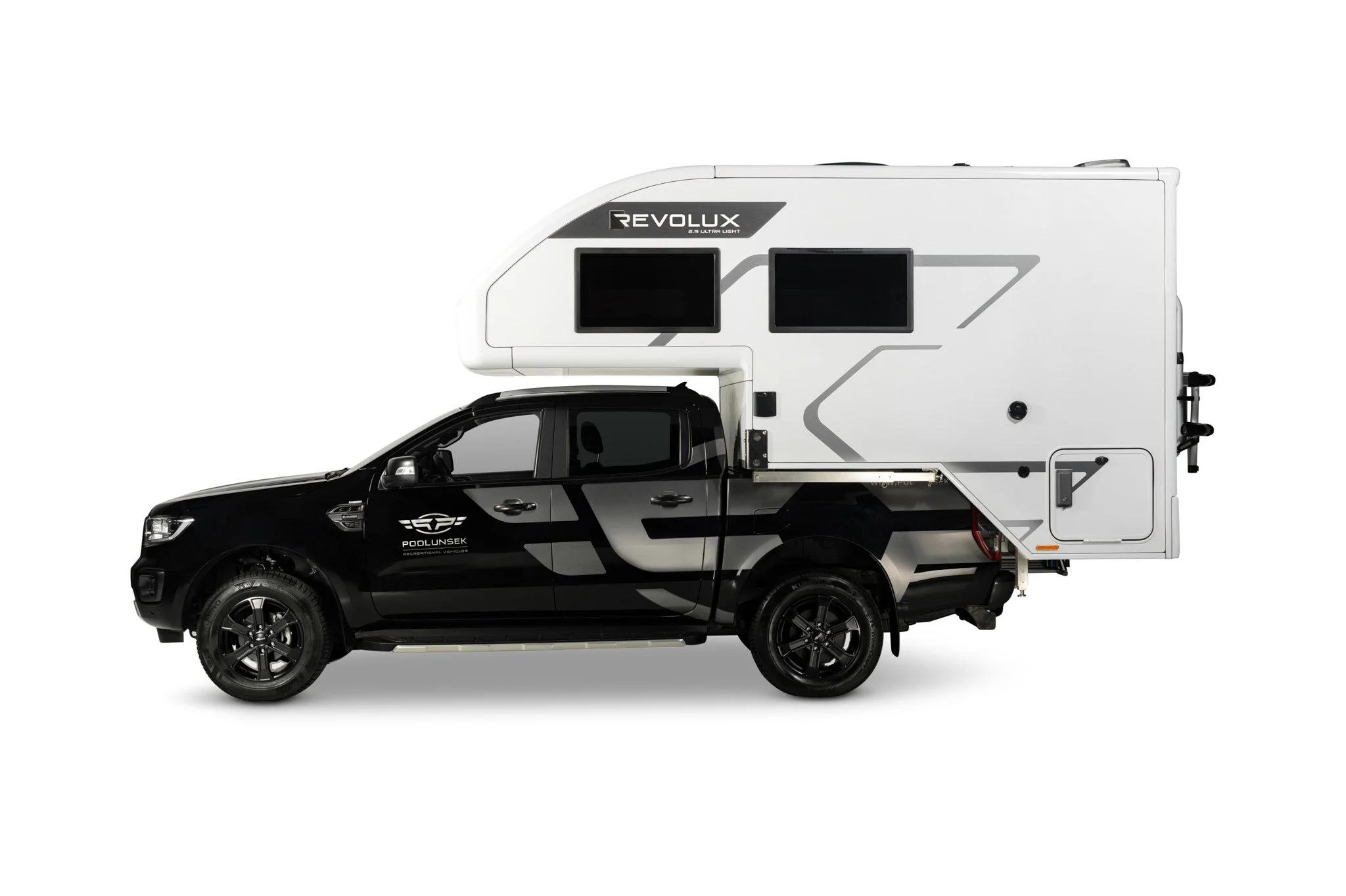 Revolux 2.5 white - 01.jpeg