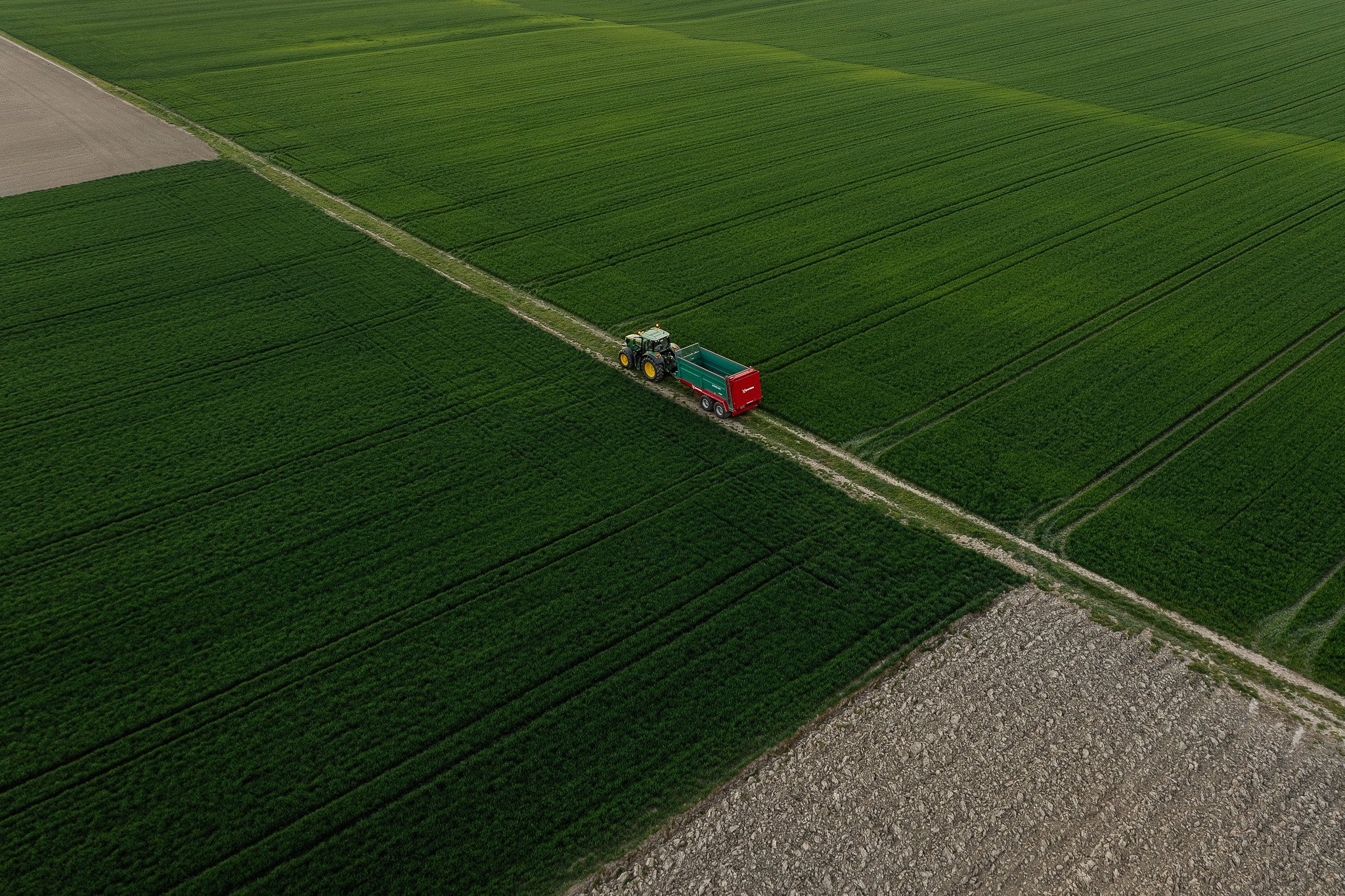 DJI_0011 - 2048px.JPG