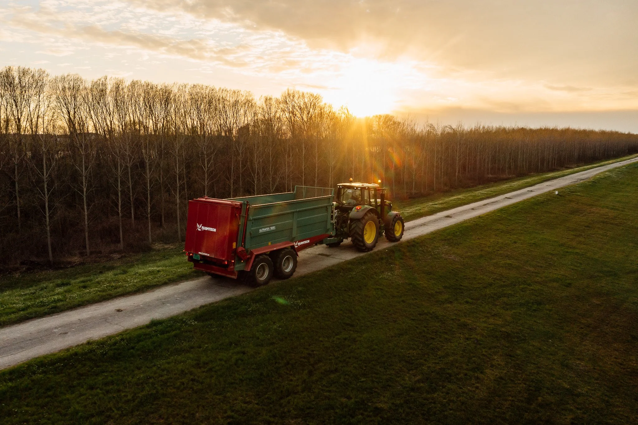 DJI_0031 - 2048px.JPG