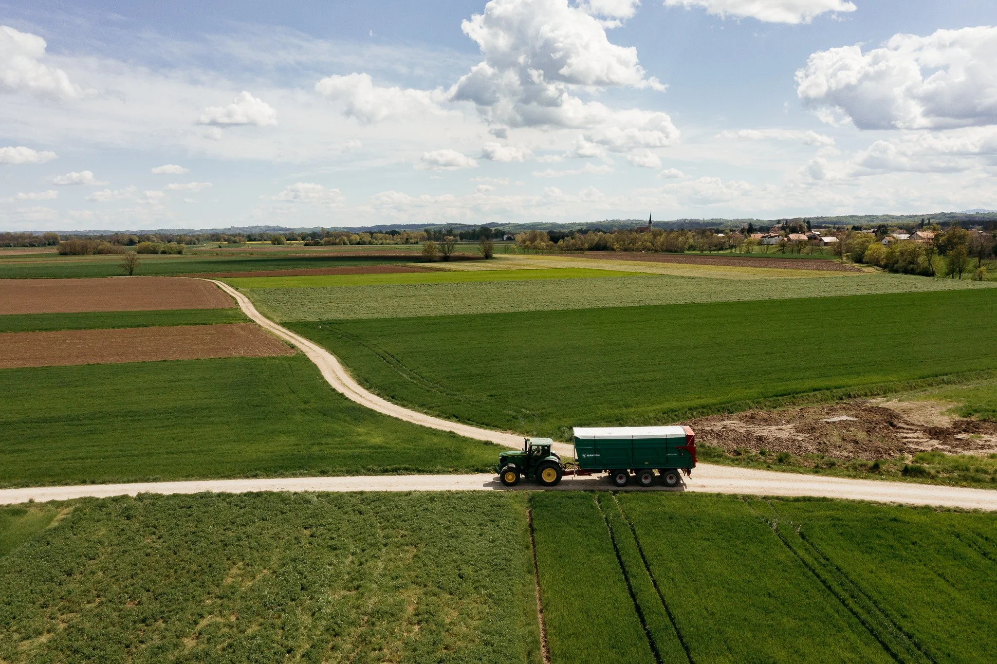 DJI_0564 - 2048px.JPG