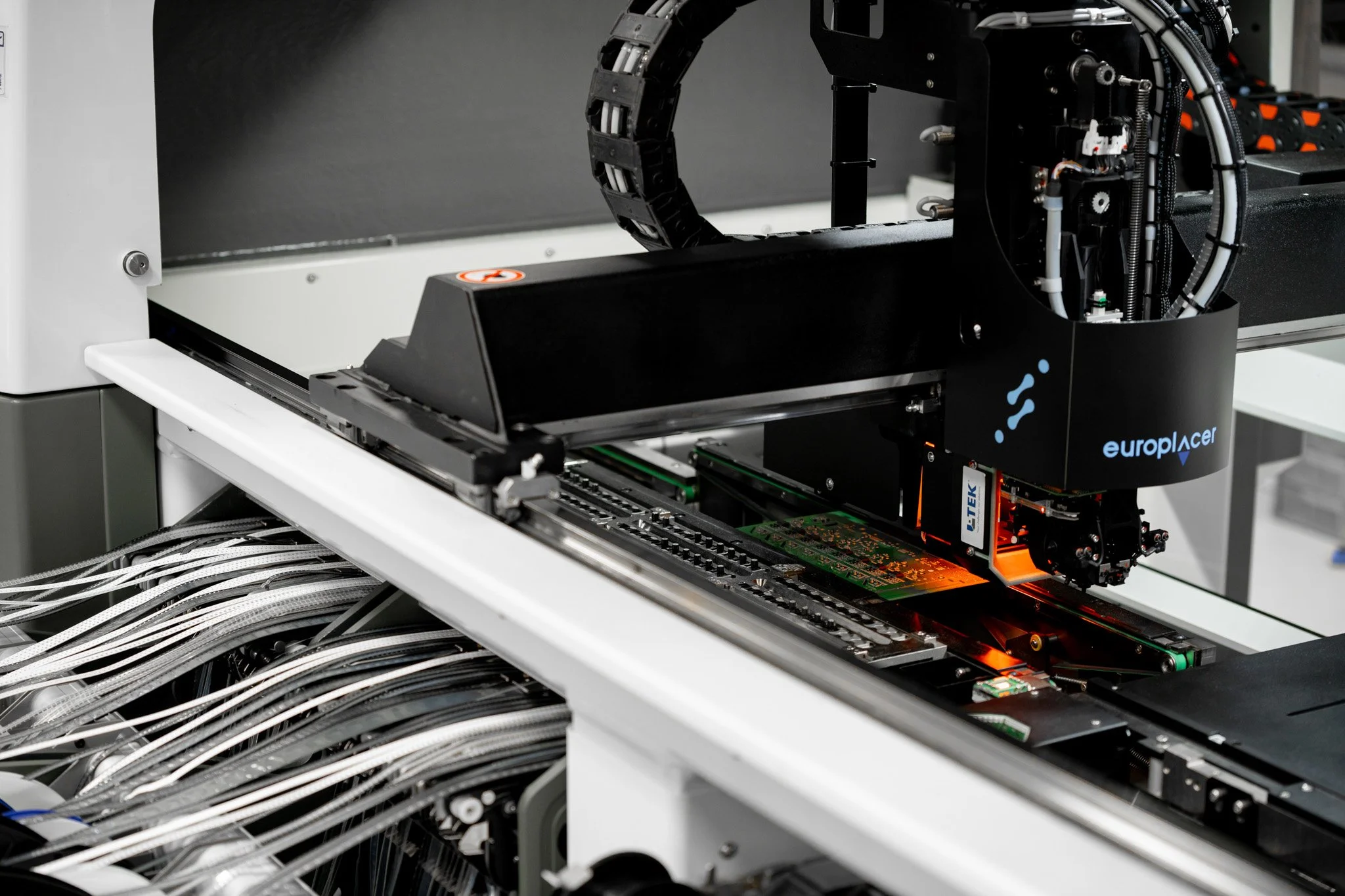 L-Tek_0383 - 2048px.JPG