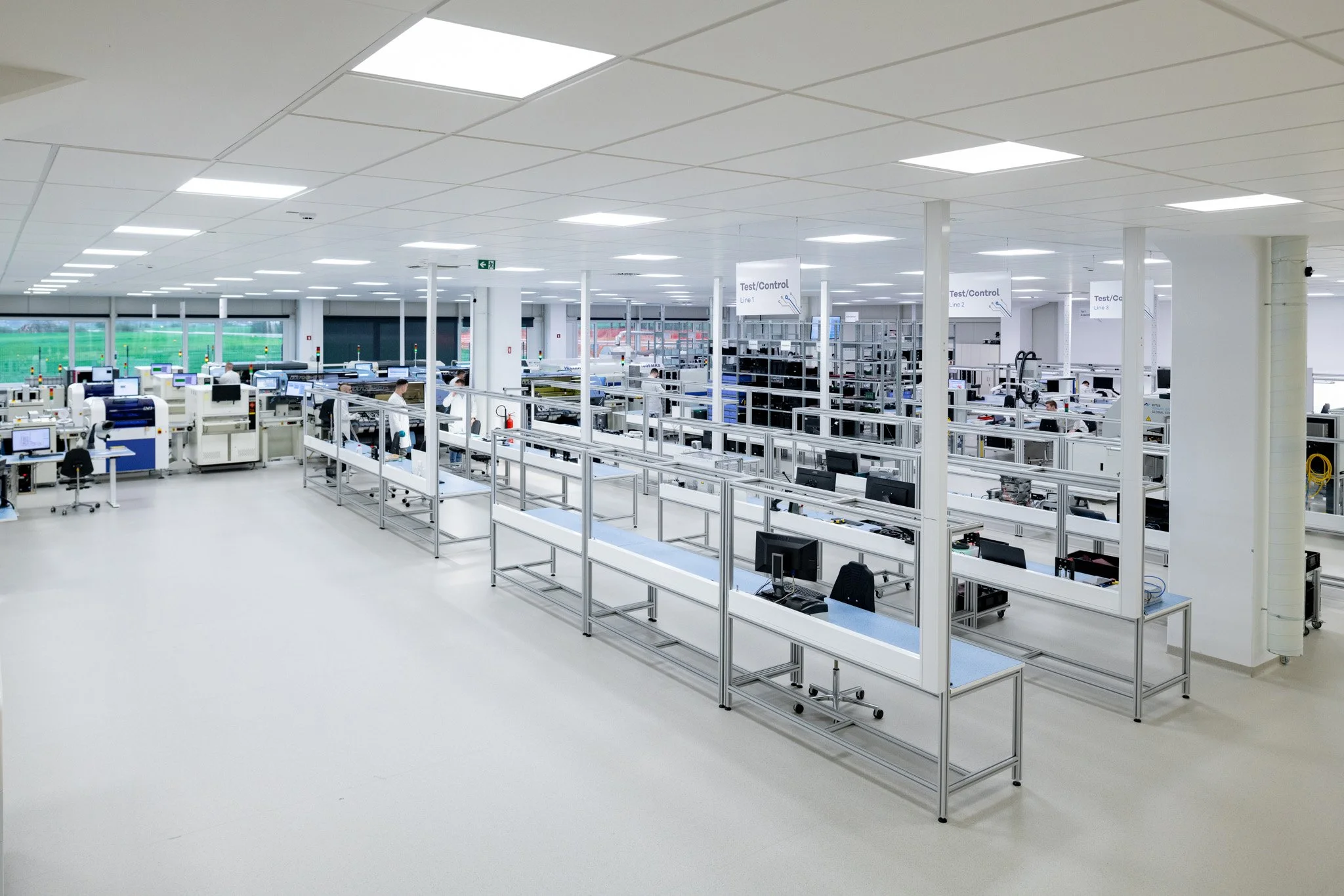 L-Tek_0404 - 2048px.JPG