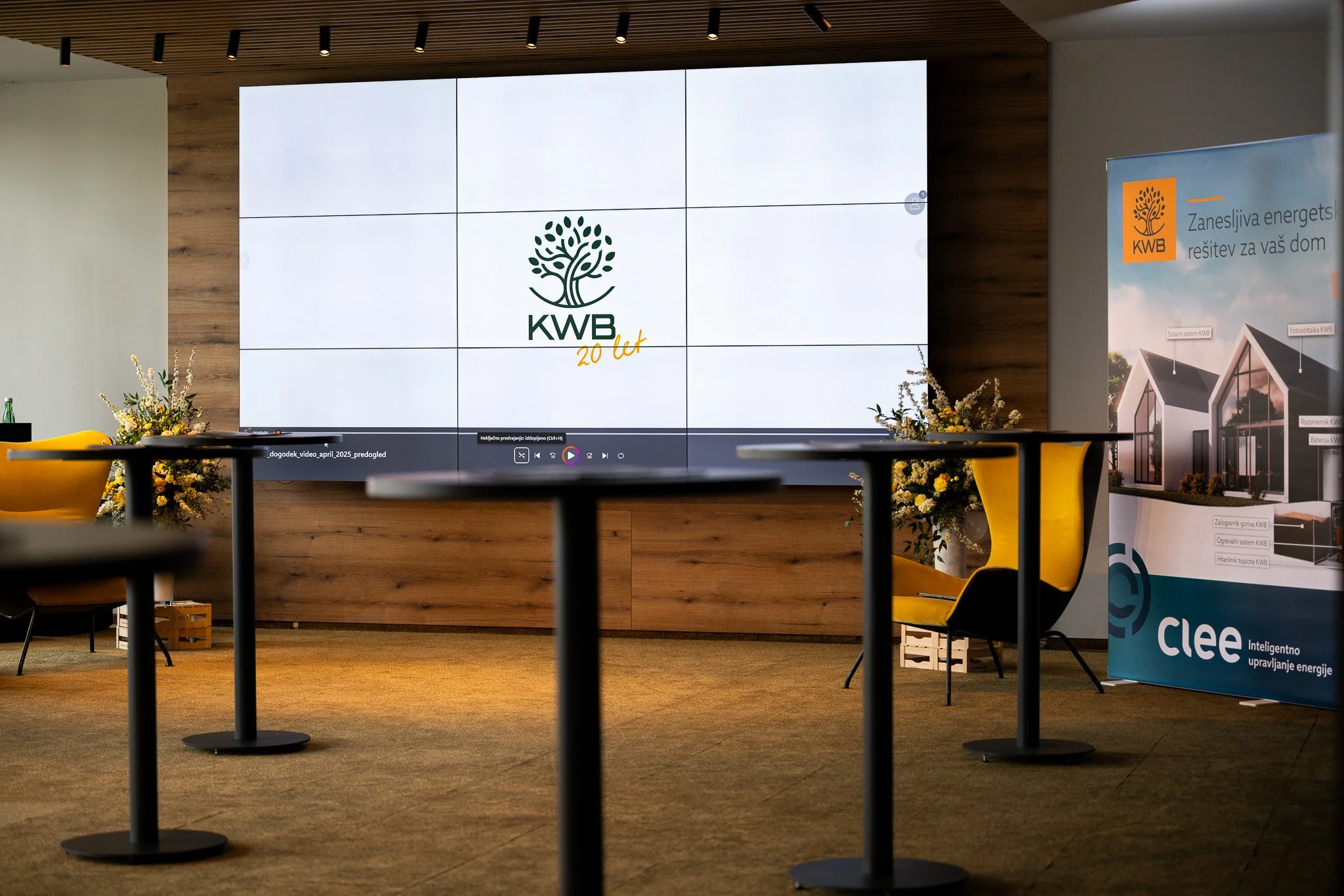 REF_4032 - 2048px.JPG