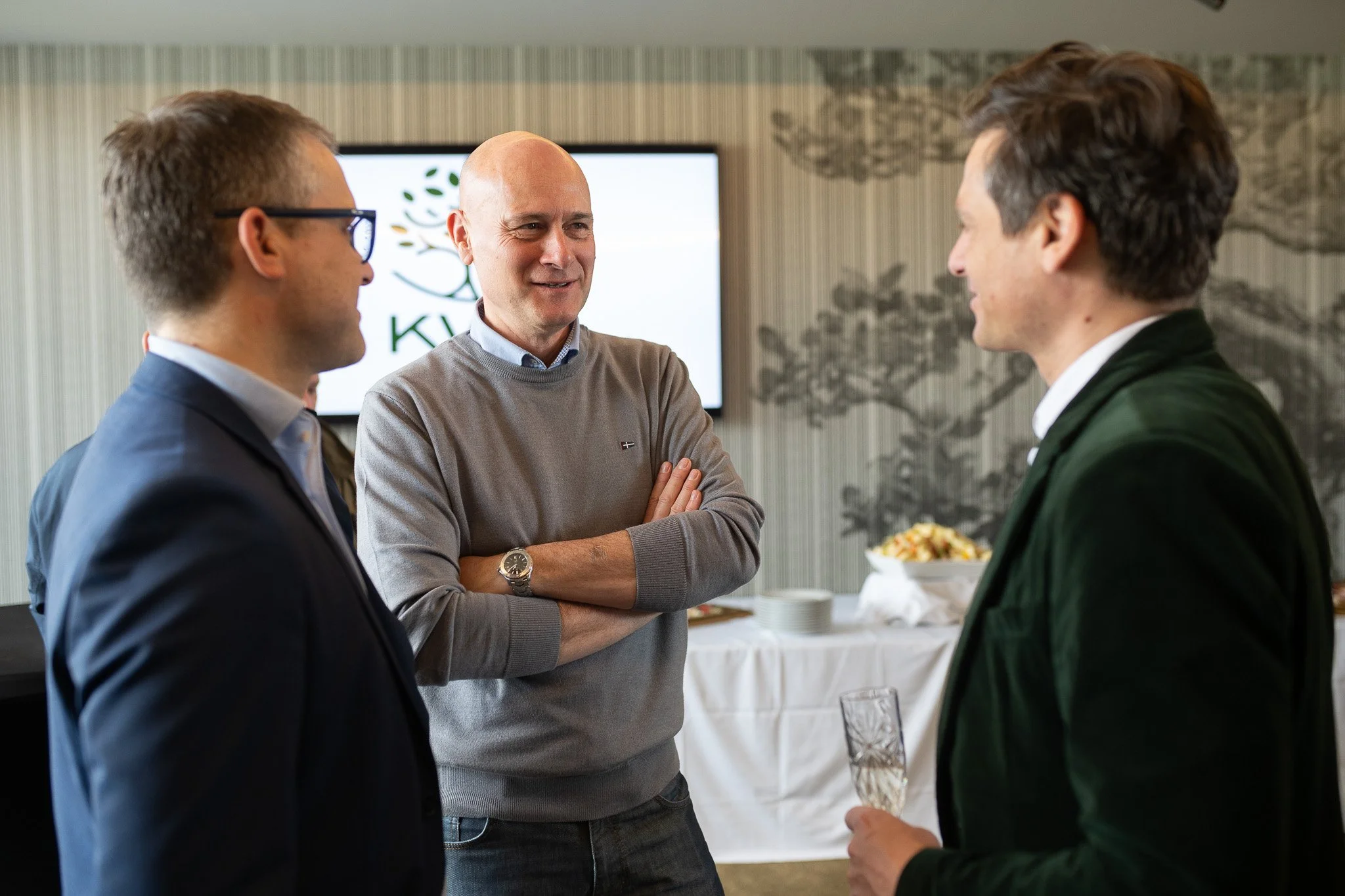 REF_4110 - 2048px.JPG