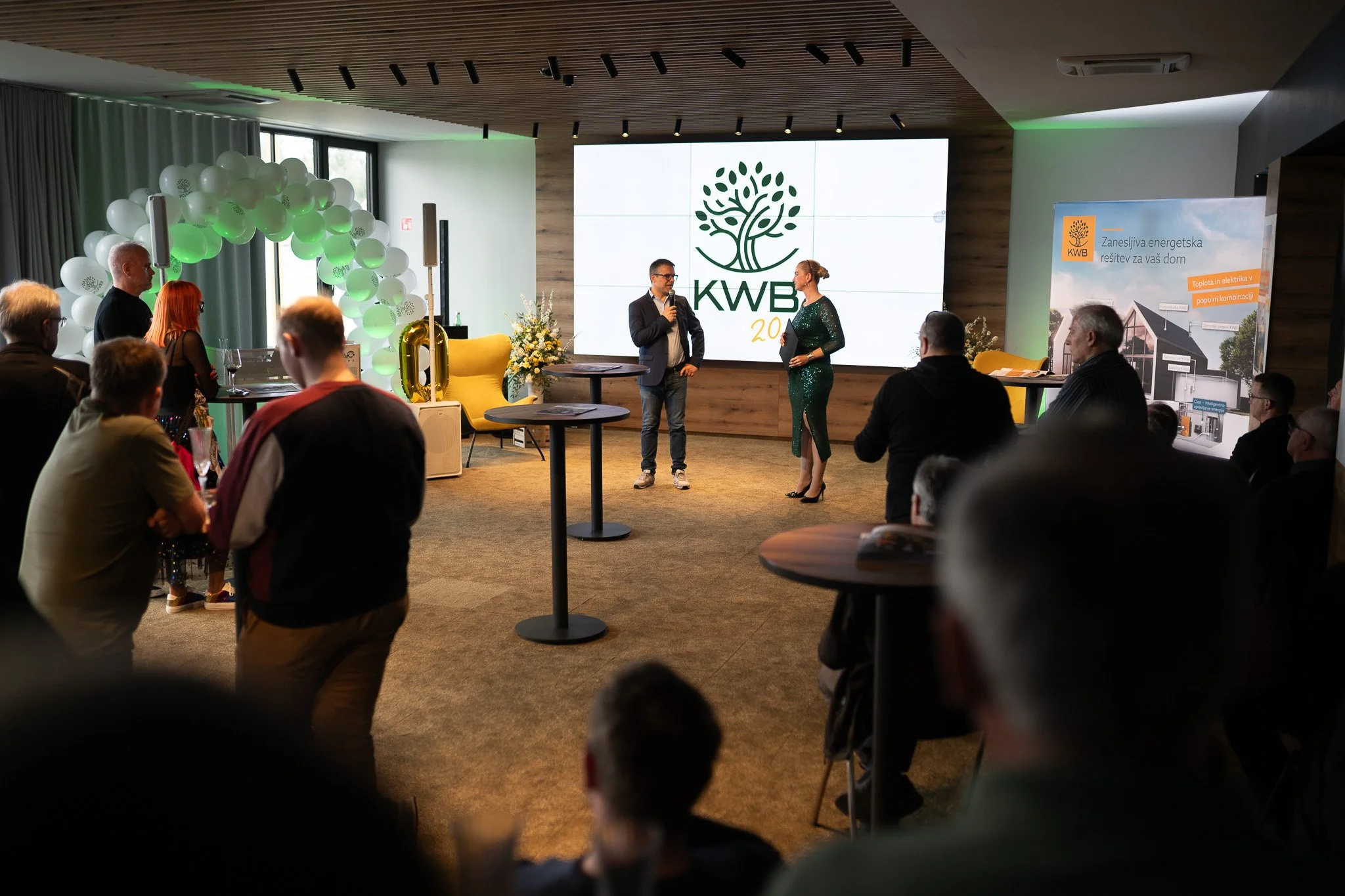 REF_4520 - 2048px.JPG