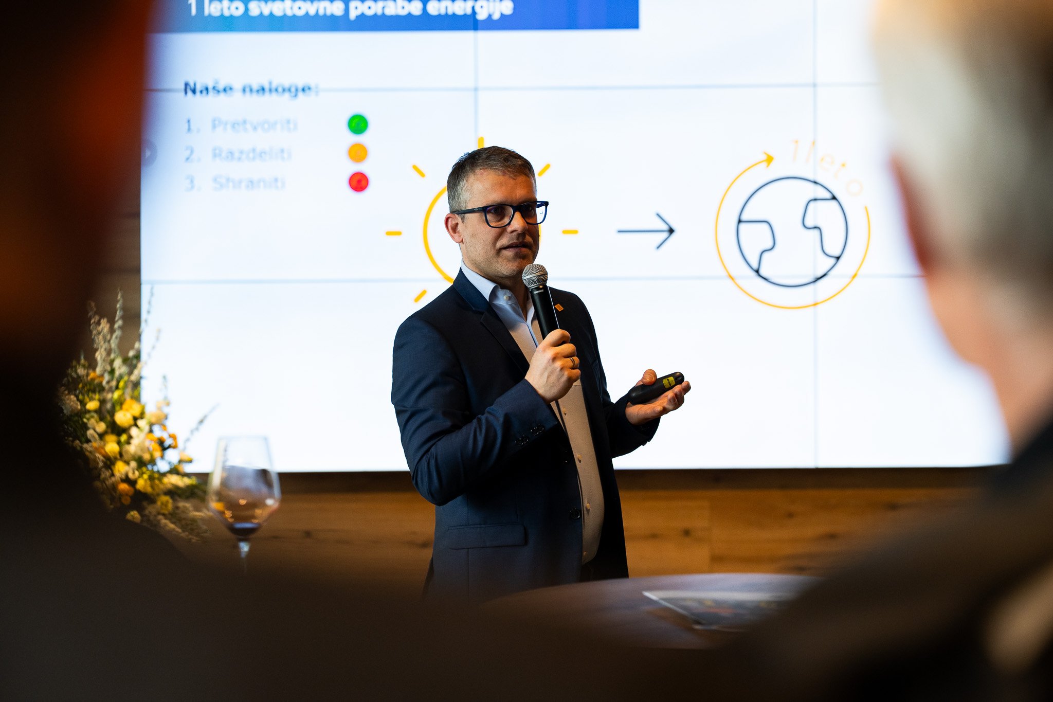 REF_4815 - 2048px.JPG