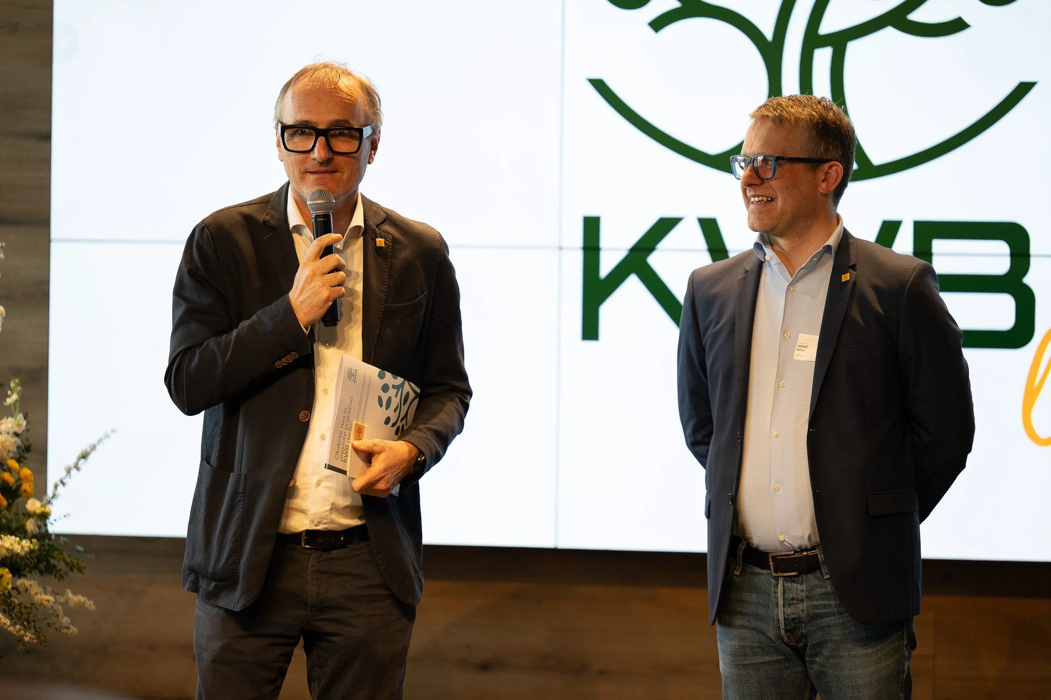 REF_4900 - 2048px.JPG