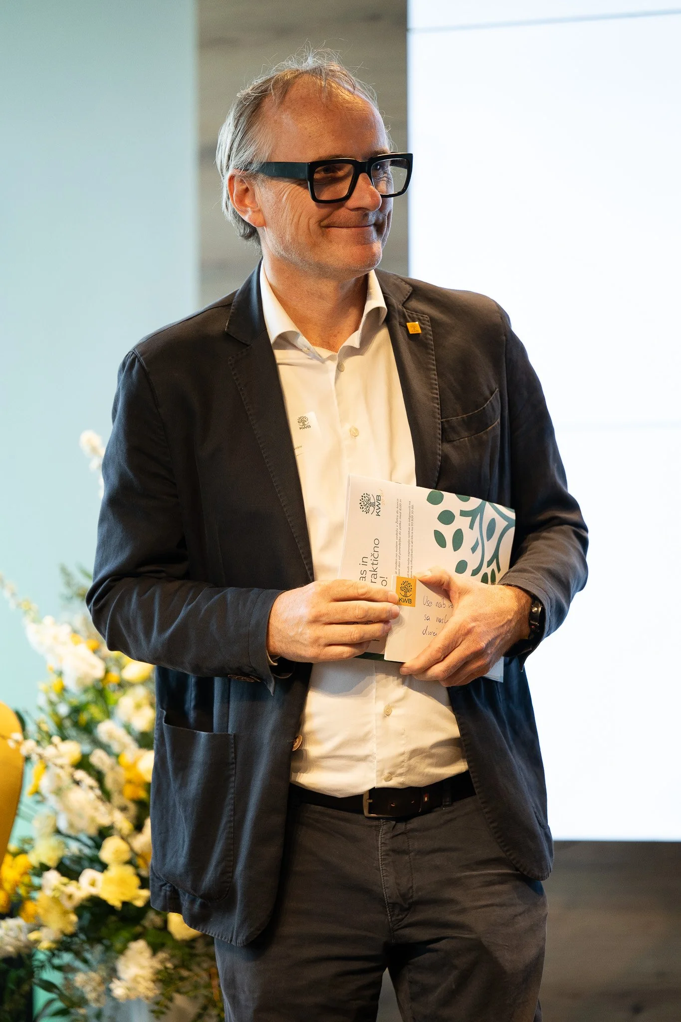 REF_4929 - 2048px.JPG