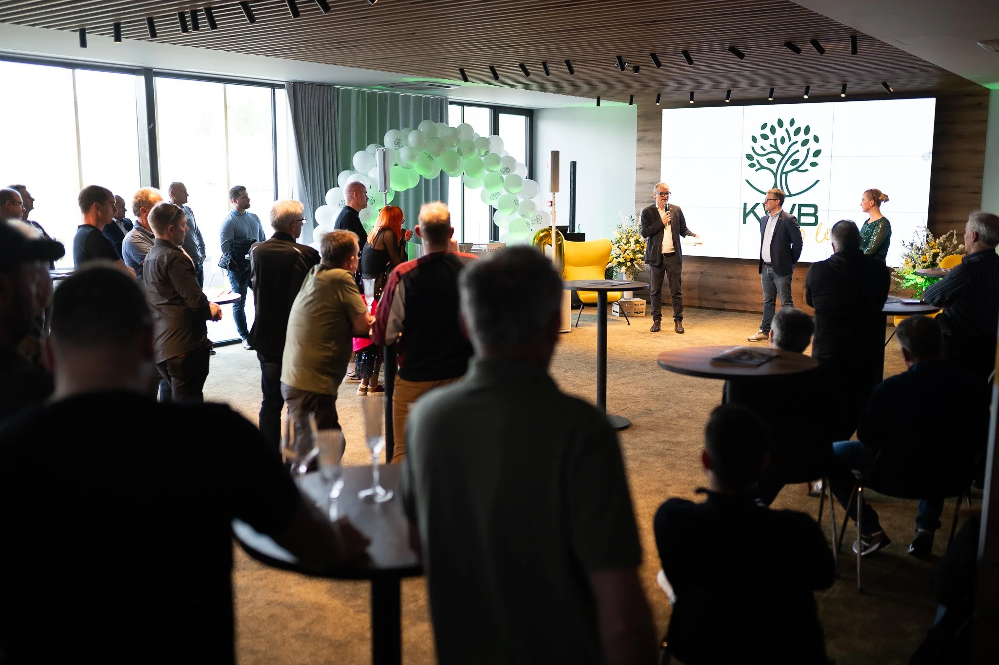 REF_4995 - 2048px.JPG