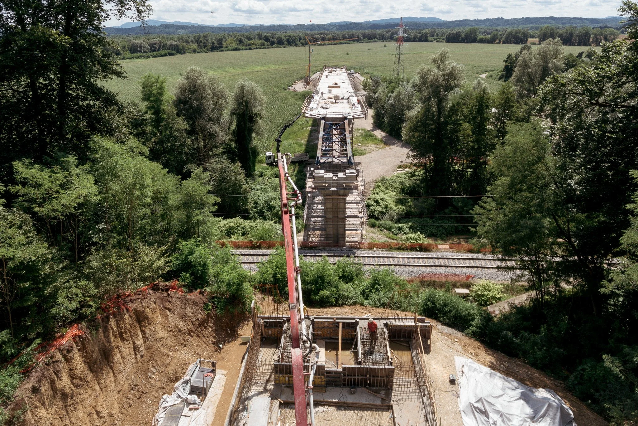 DJI_0045 - 2048px.JPG