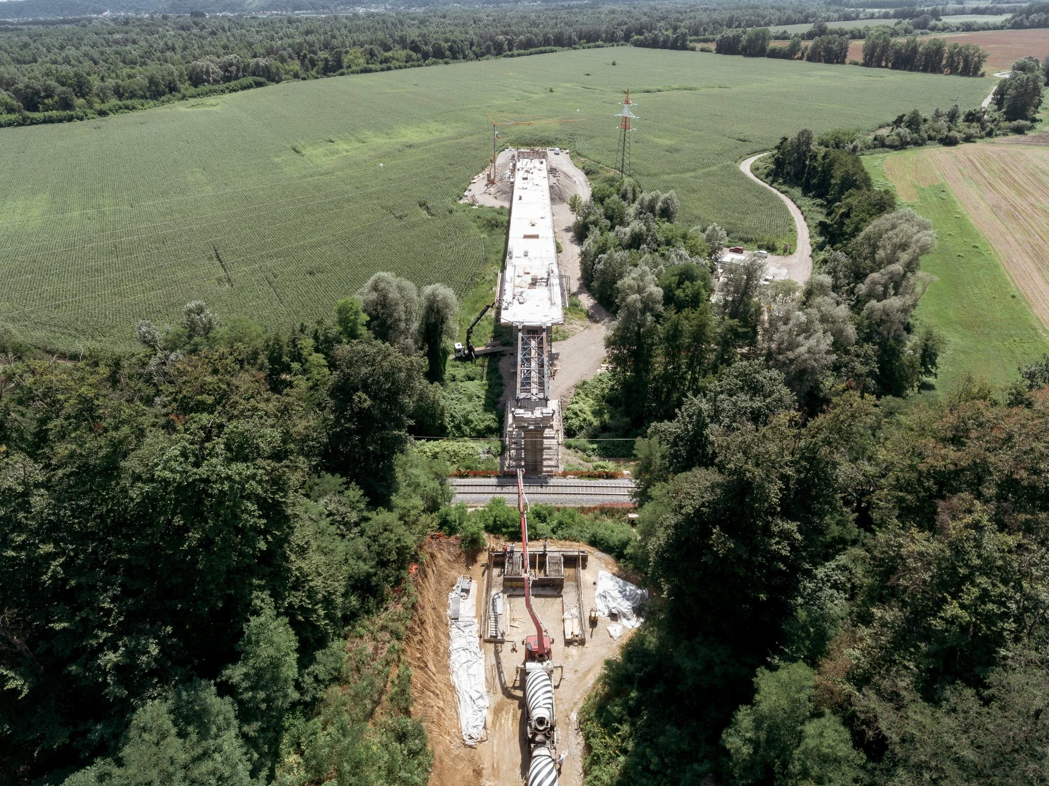 DJI_0077 - 2048px.JPG