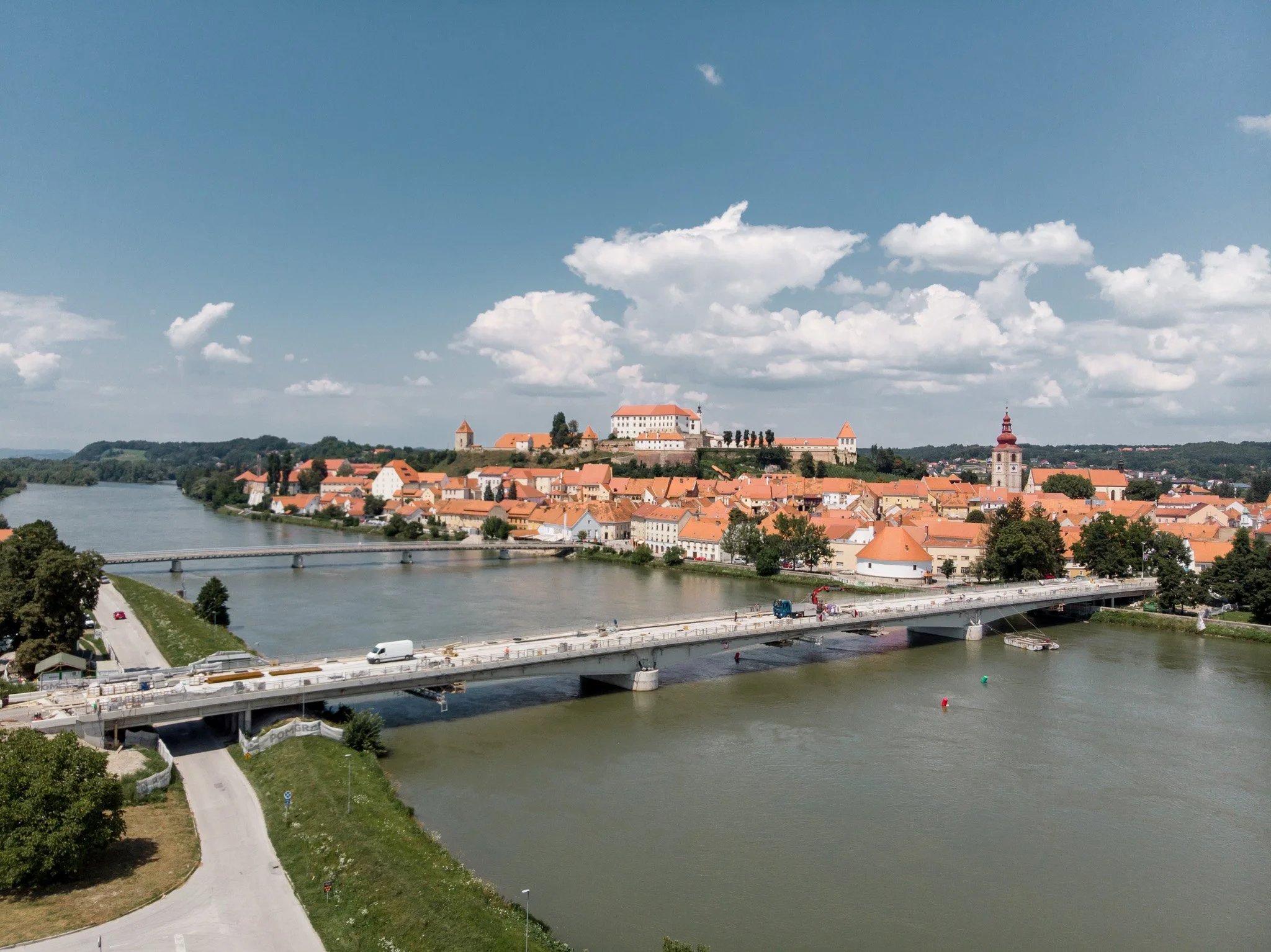 DJI_0550 - 2048px.JPG