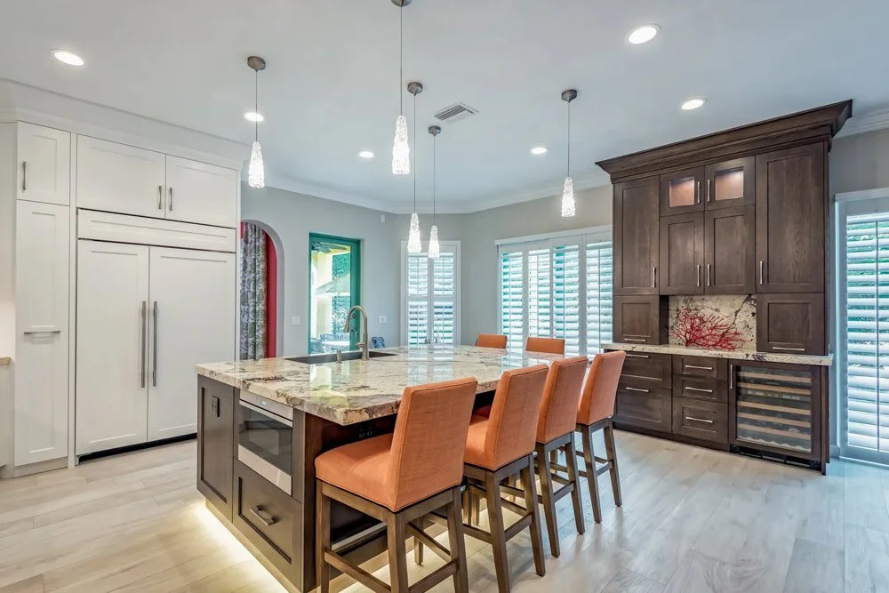 KITCHEN AND BAR_-1.JPG