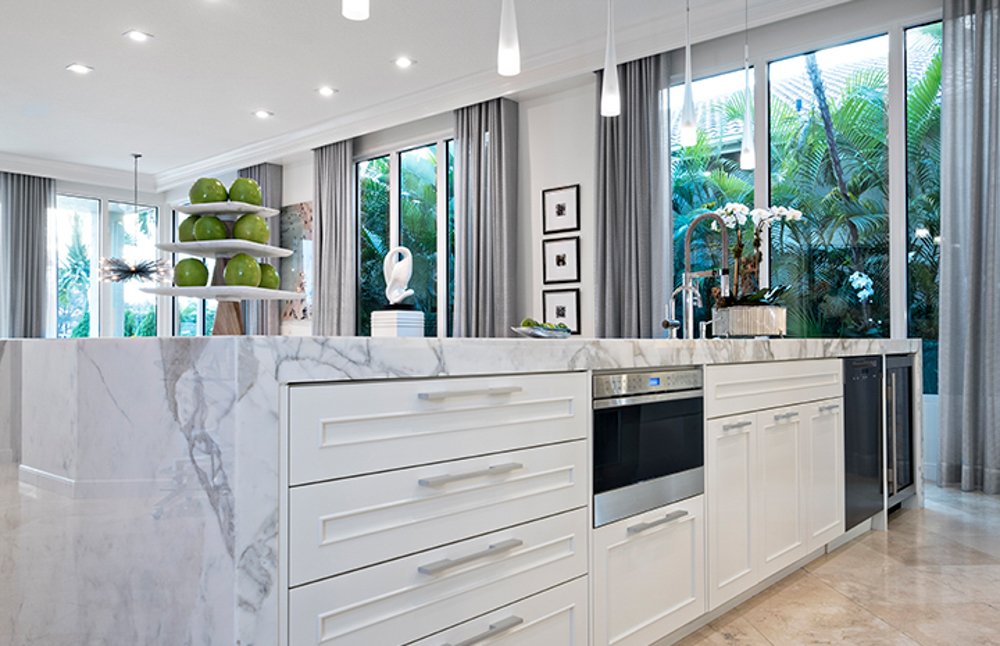 KITCHEN AND BAR_-8.JPG