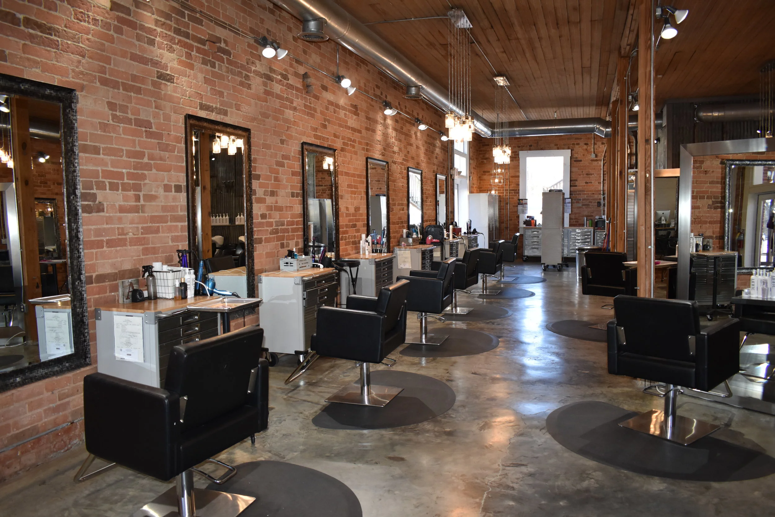 Salon on Main