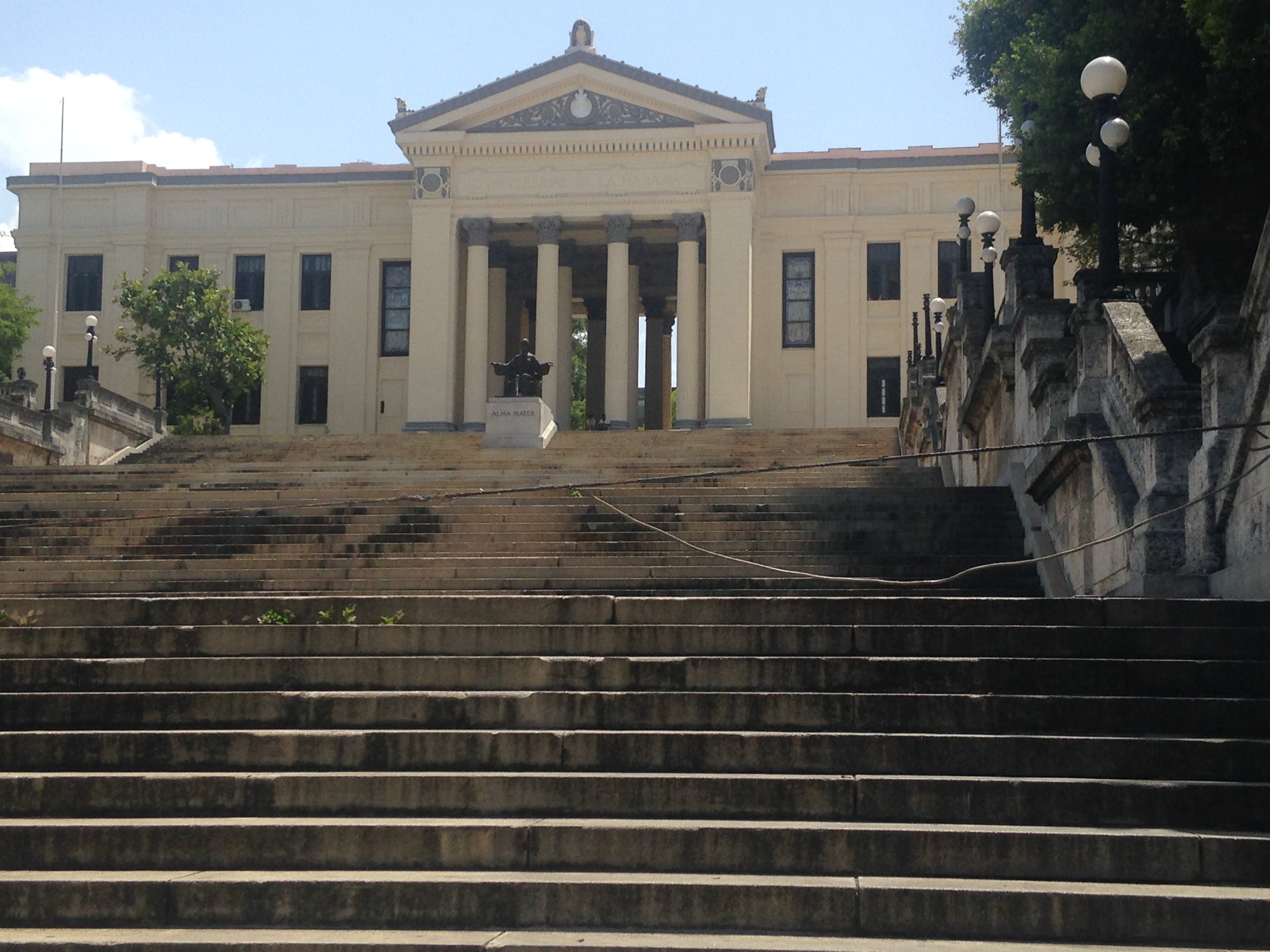 Havana University.JPG