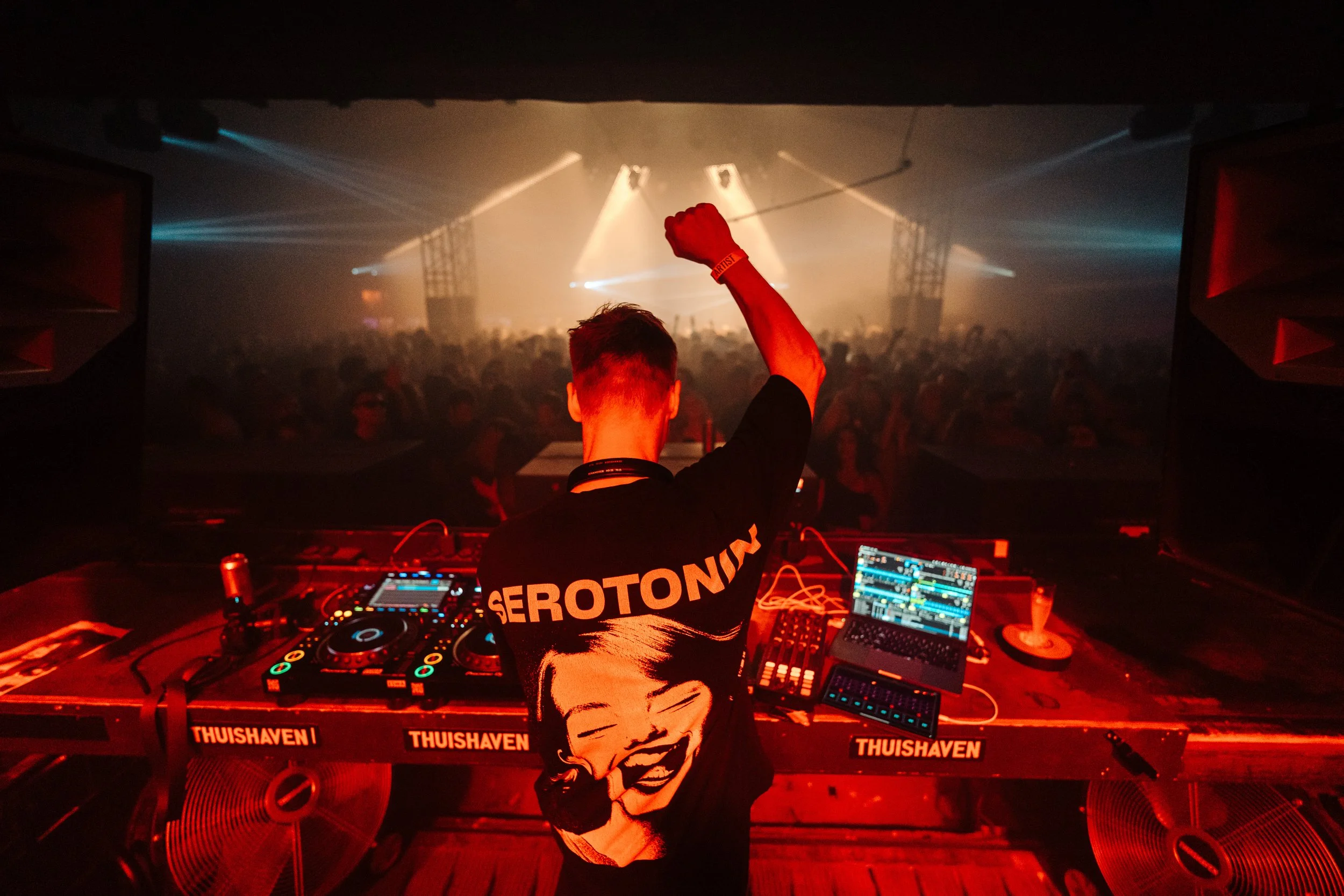 ©rachelecclestone_JORIS VOORN__November 23, 2025_DSC08412.jpg