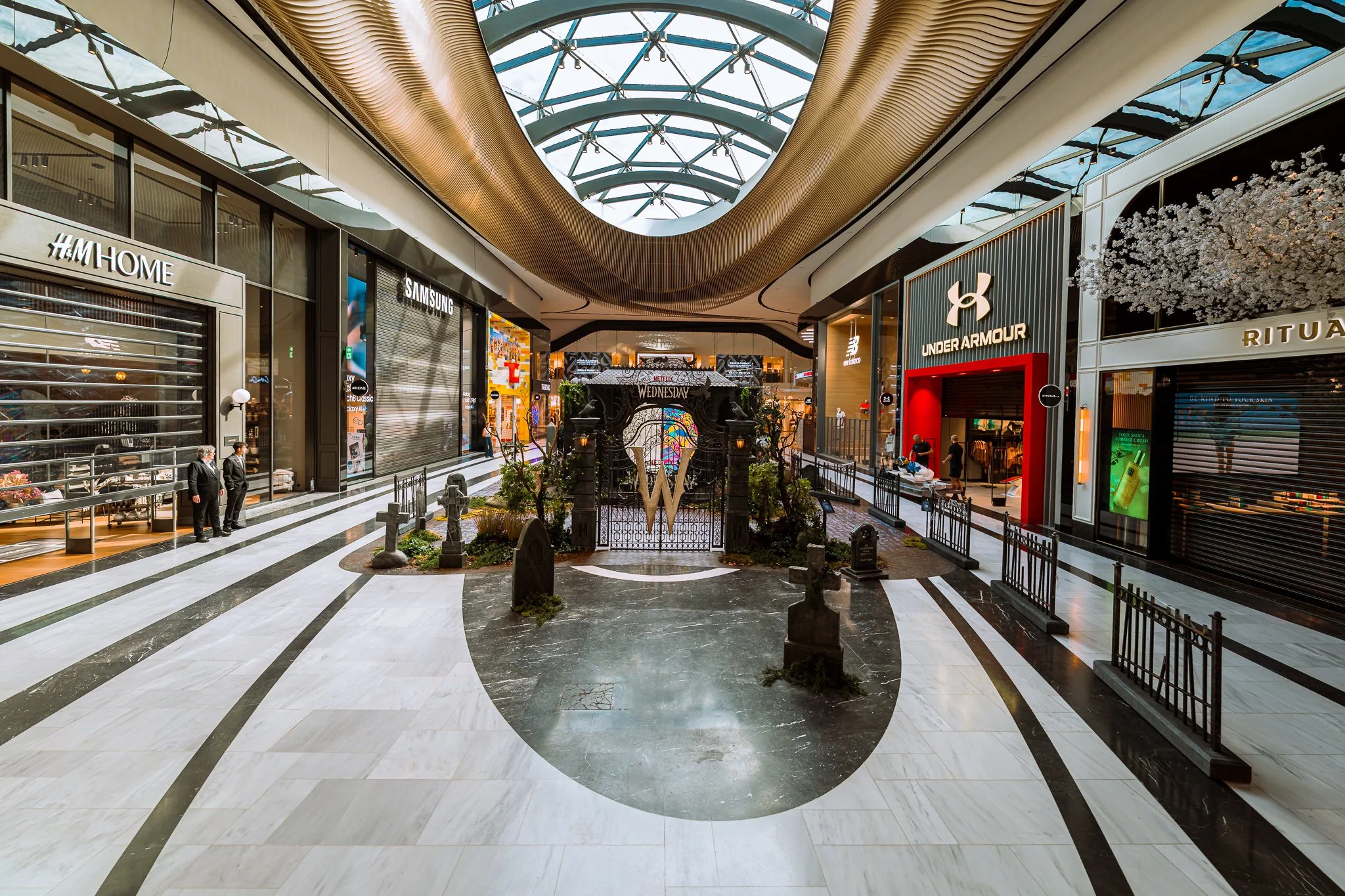 Wednesday Mall of the Netherlands - August 04, 2025 - © rachel ecclestone photography -DSC03351.jpg