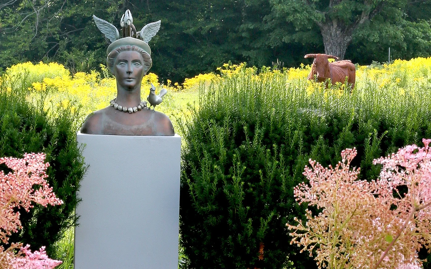 Sculpture-r.jpg