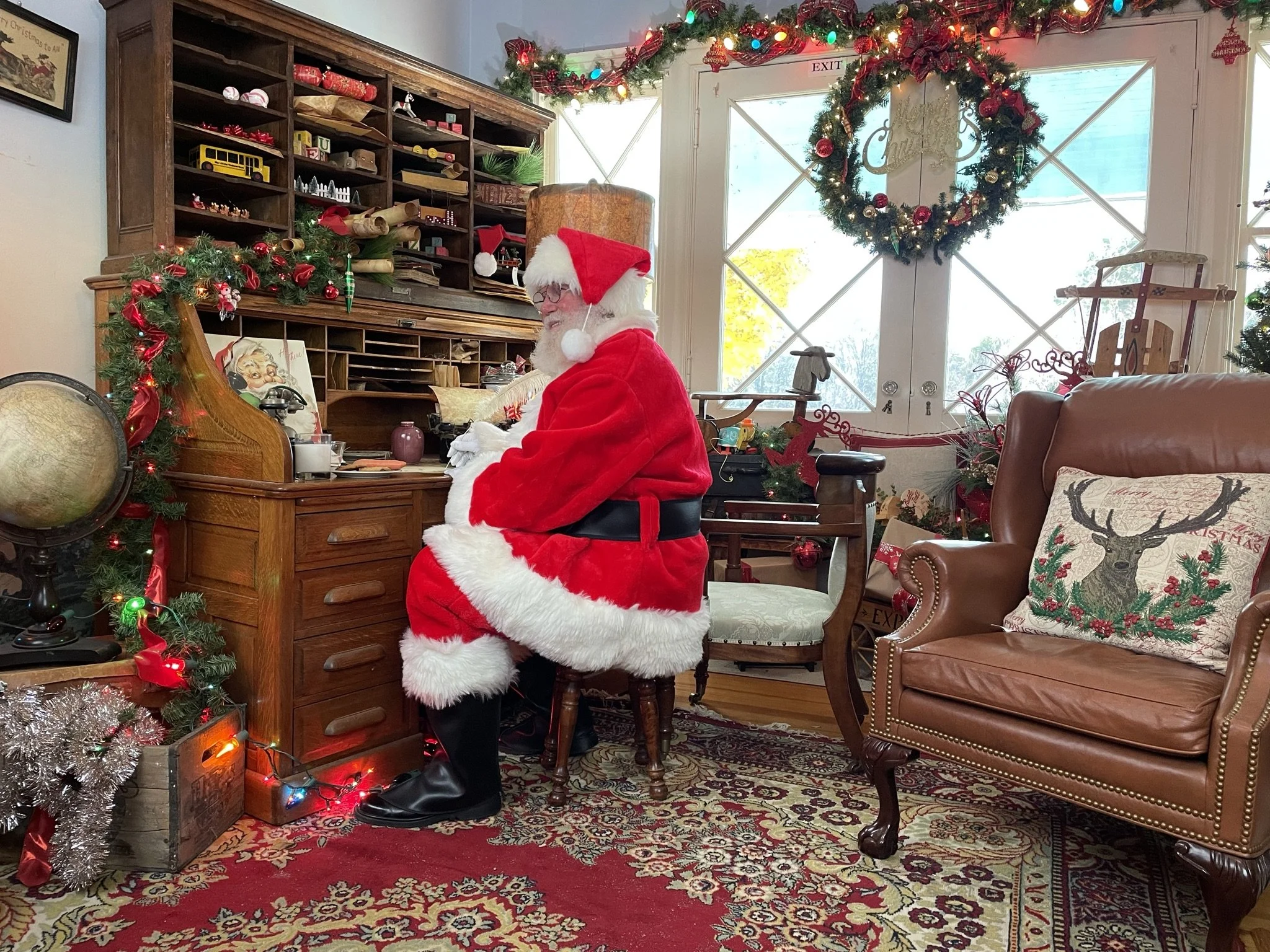 Christmas at The Fells: Pictures with Santa  