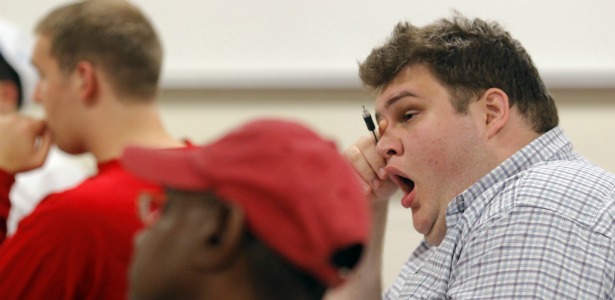 Guy in Women’s Studies Class Pissed That He Still Hasn’t Gotten Laid