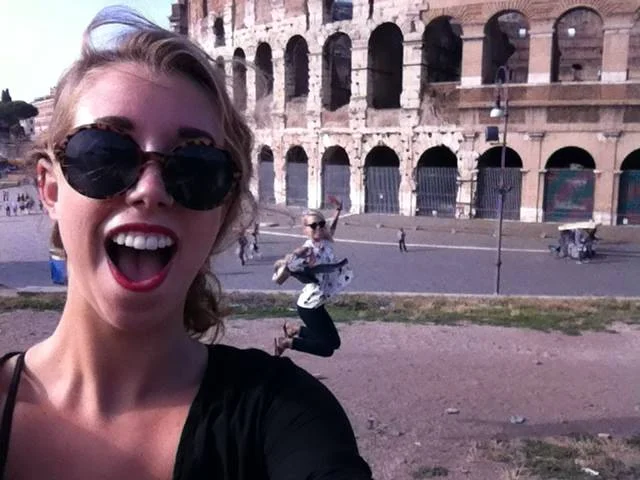 English Major Manages to Not Mention Studying Abroad for Entire Day