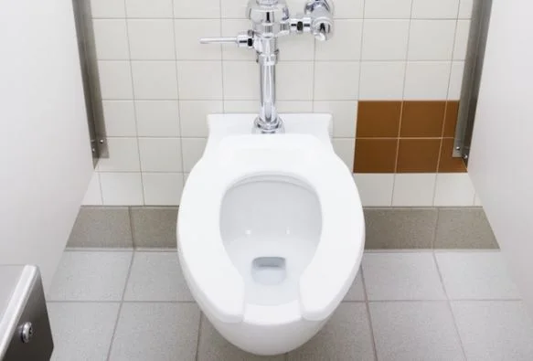 The Definitive List of the Best and Worst Places to Poop on Campus